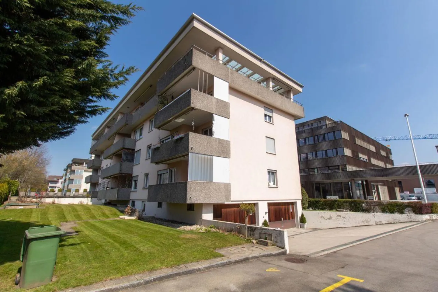 Affordable apartment in a quiet location - Photo 10 of 12