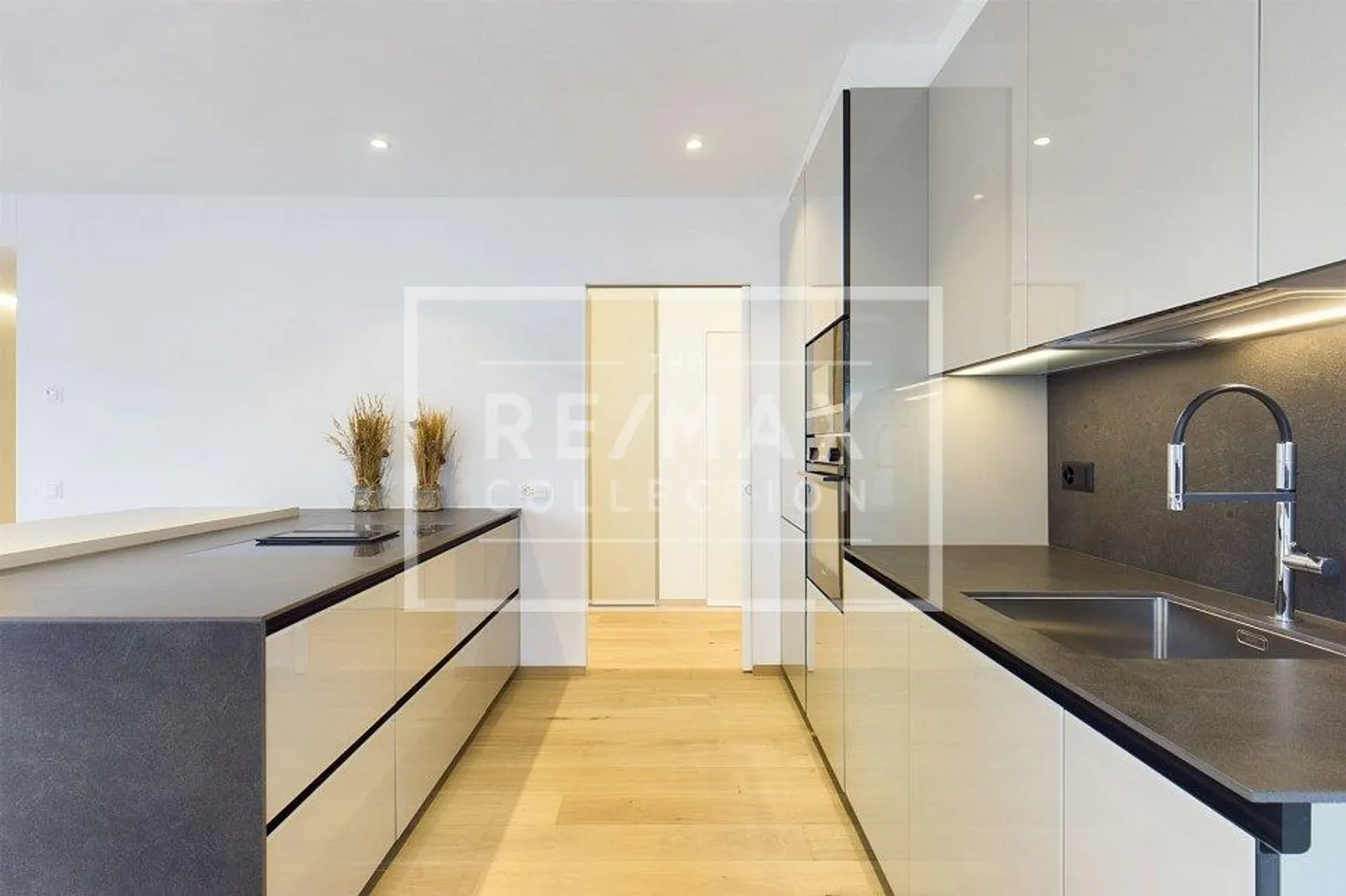 Résidence La Promenade - Appartement Luxueux au Bord du Lac - Photo 7 sur 13