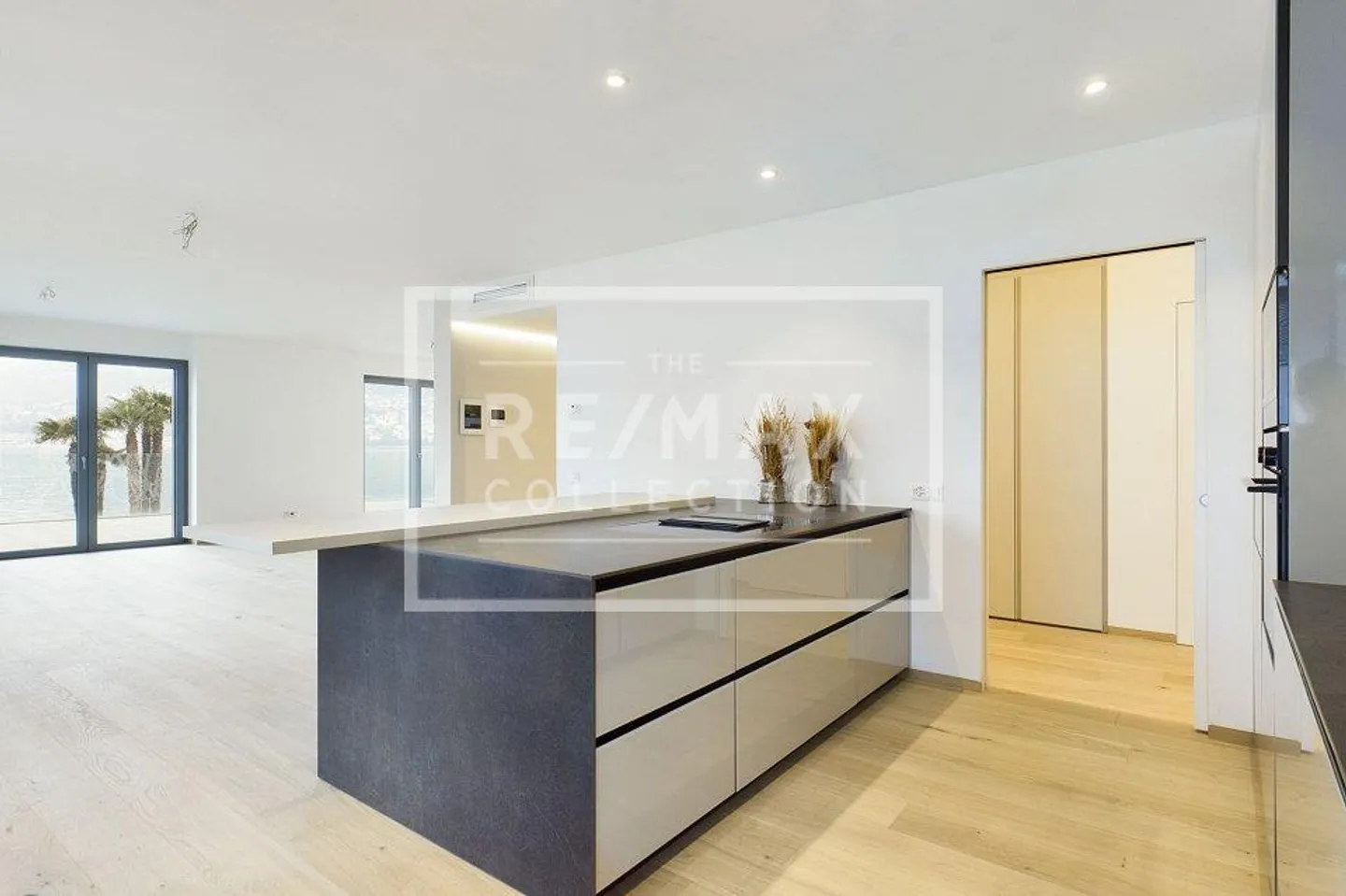 Résidence La Promenade - Appartement Luxueux au Bord du Lac - Photo 8 sur 13