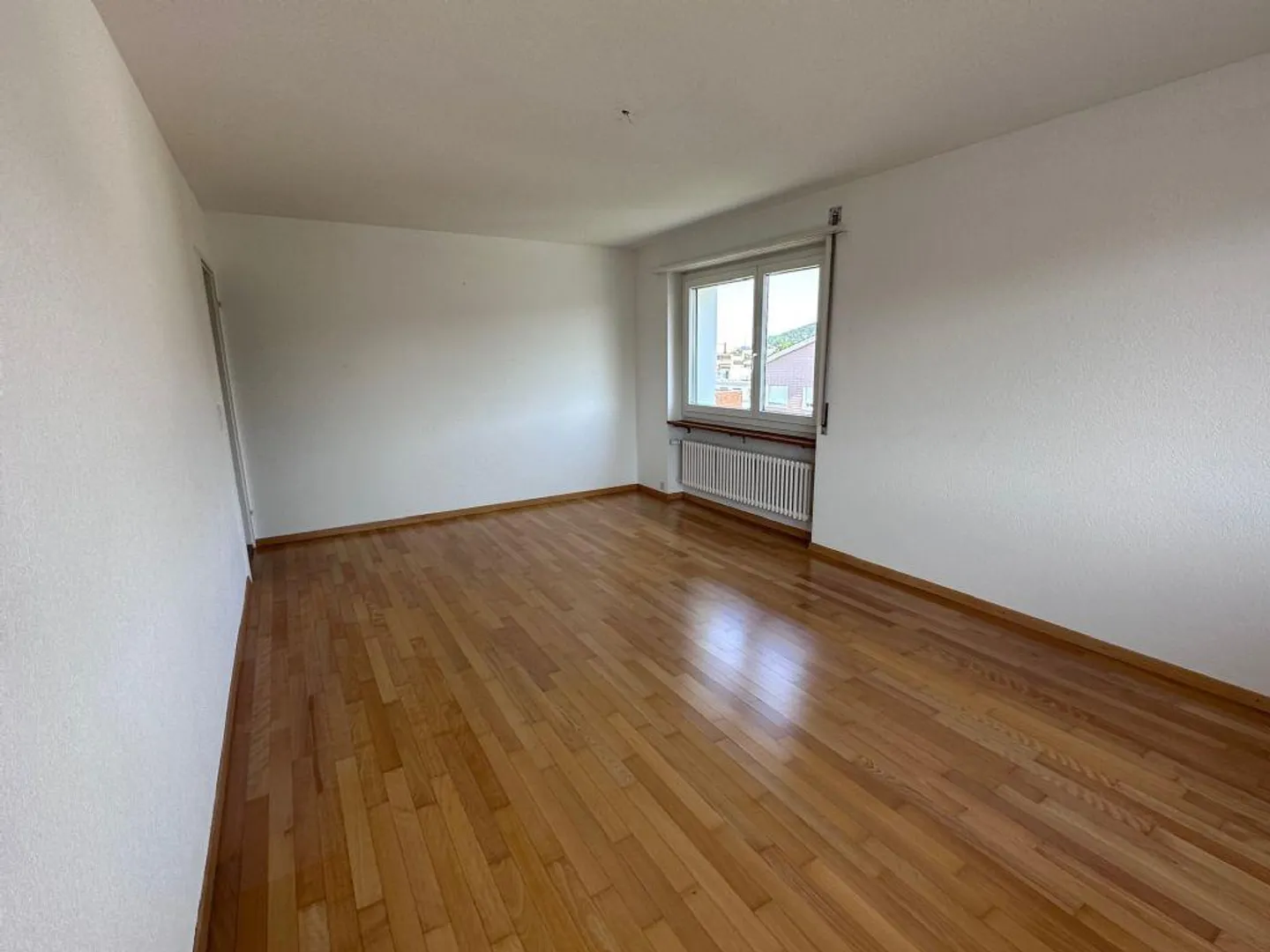 Zentrales und Ruhiges Apartment - Foto 2 von 10