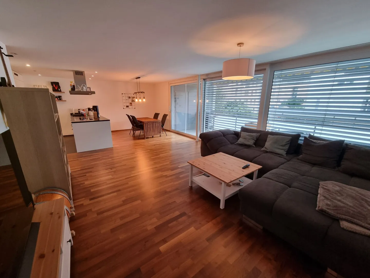 Ihr neues Zuhause: Lichtdurchflutete 4.5-Zimmer-Maisonette für Familien - Foto 4 von 10