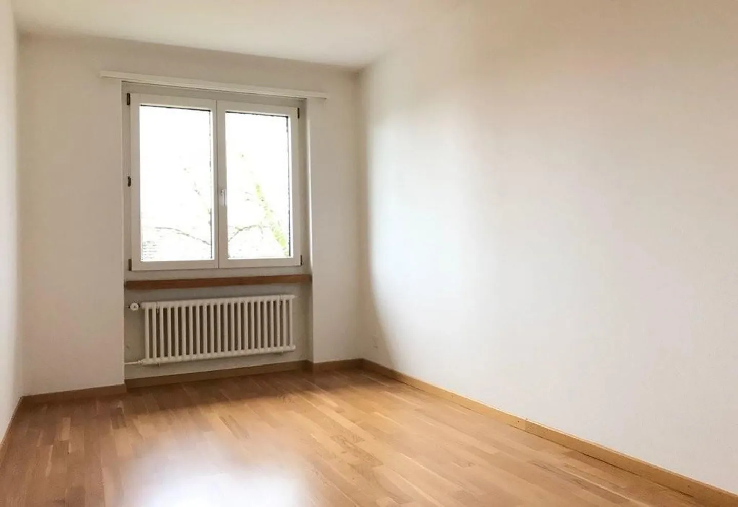 Belle appartement de 4 pièces dans un quartier familial - Photo 4 sur 6