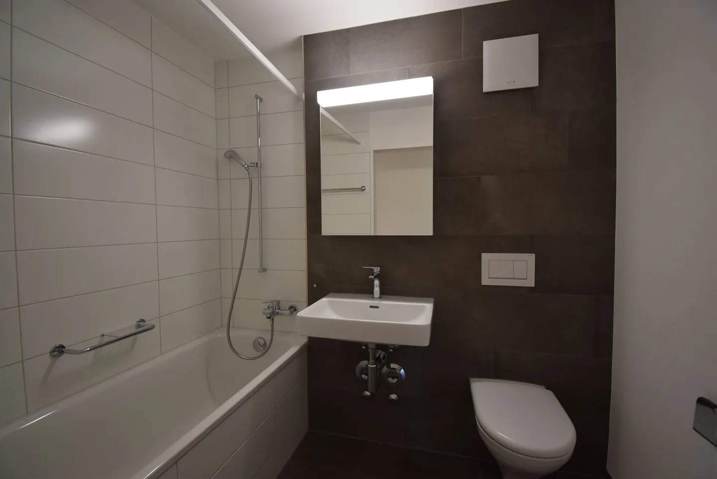 Spacious 4.5-room apartment in a quiet location - Photo 9 of 13