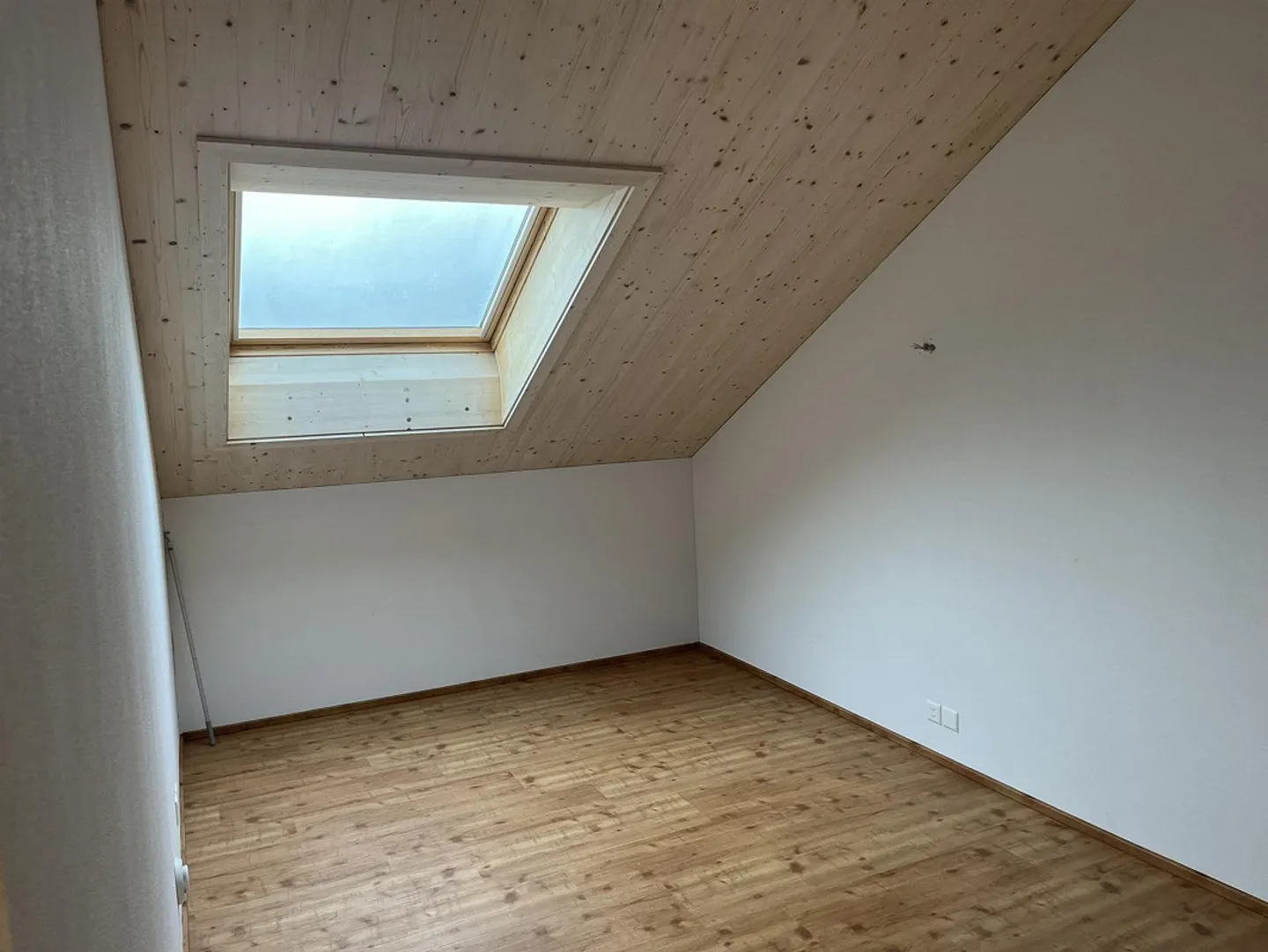 Four and a half rooms - Photo 11 of 15