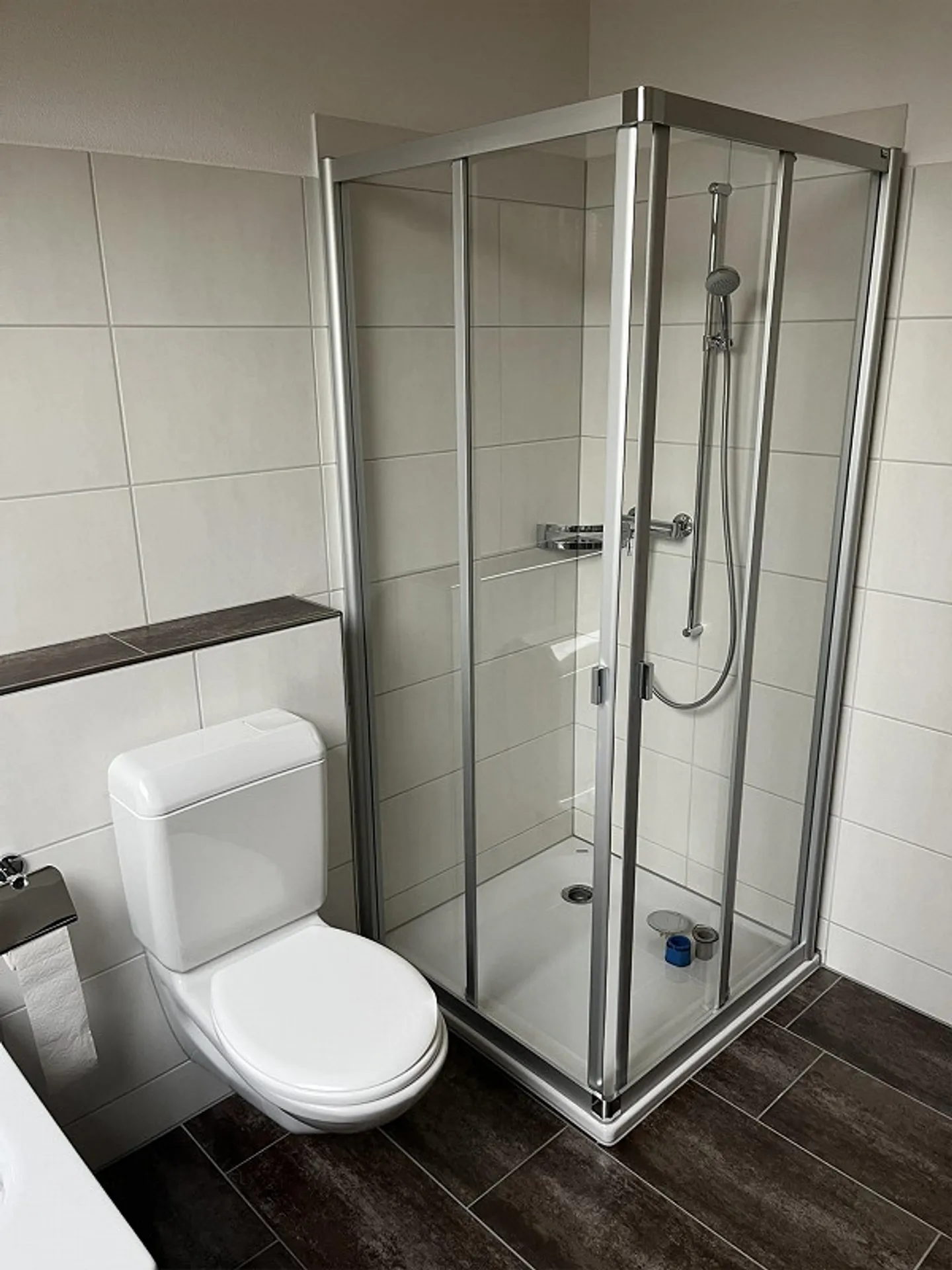 Four and a half rooms - Photo 15 of 15