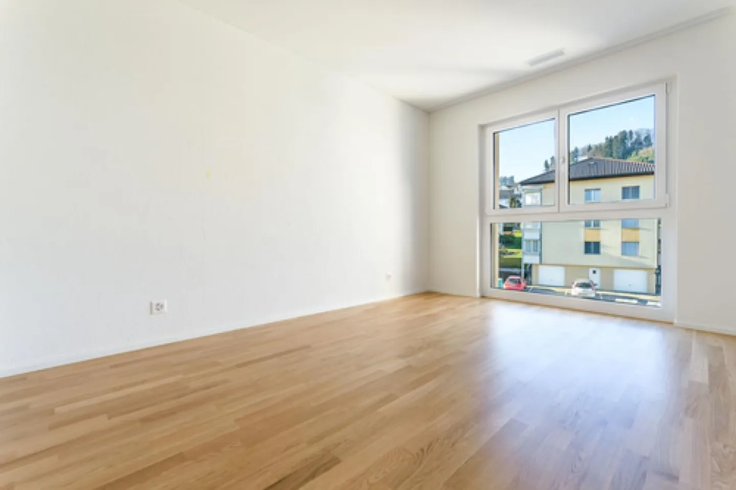 Dreamlike Single Apartment in a Quiet Location - Photo 5 of 6