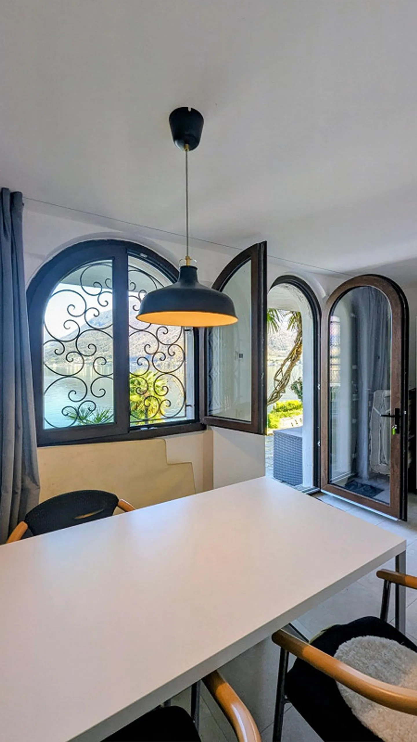 Casa vacanze con 2 studi e rimessa al Lago di Lugano - Foto 19 di 21