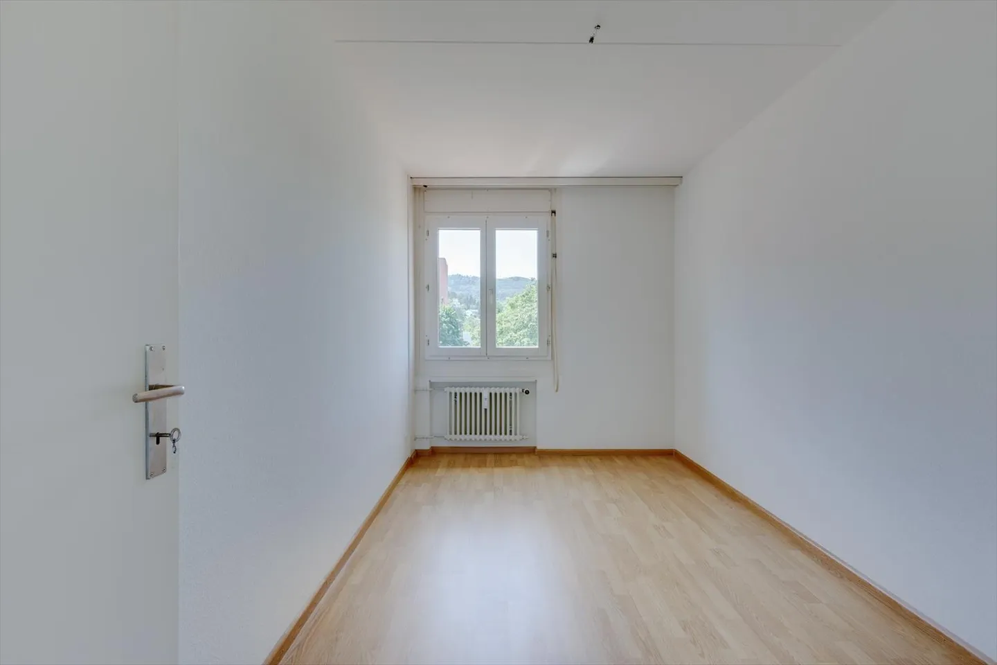 Living centrally in Muttenz yet surrounded by greenery - Photo 8 of 11