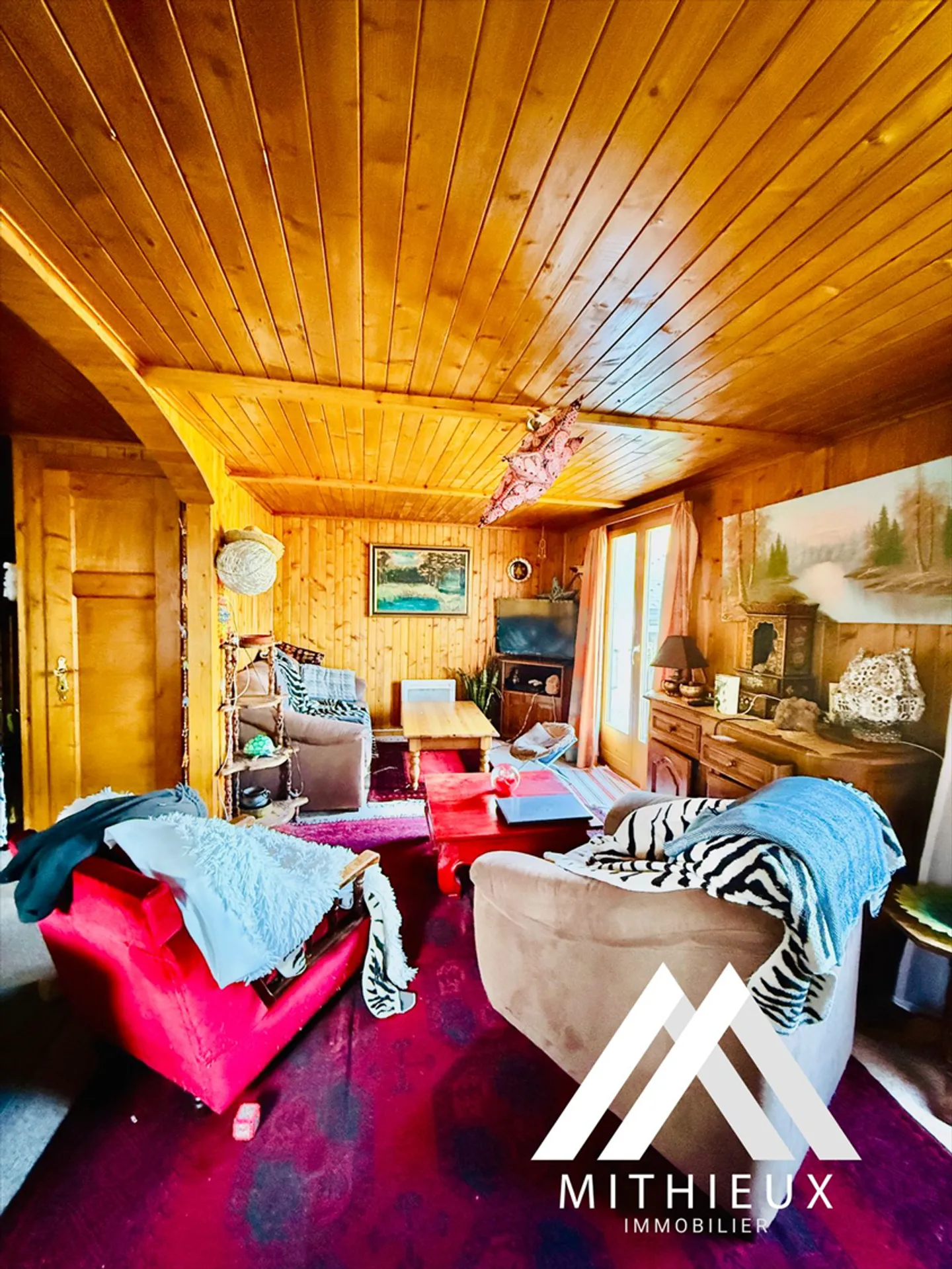 CHALET 4.5 ROOMS - 122 M2 + NUMEROUS OUTBUILDINGS - Photo 3 of 13