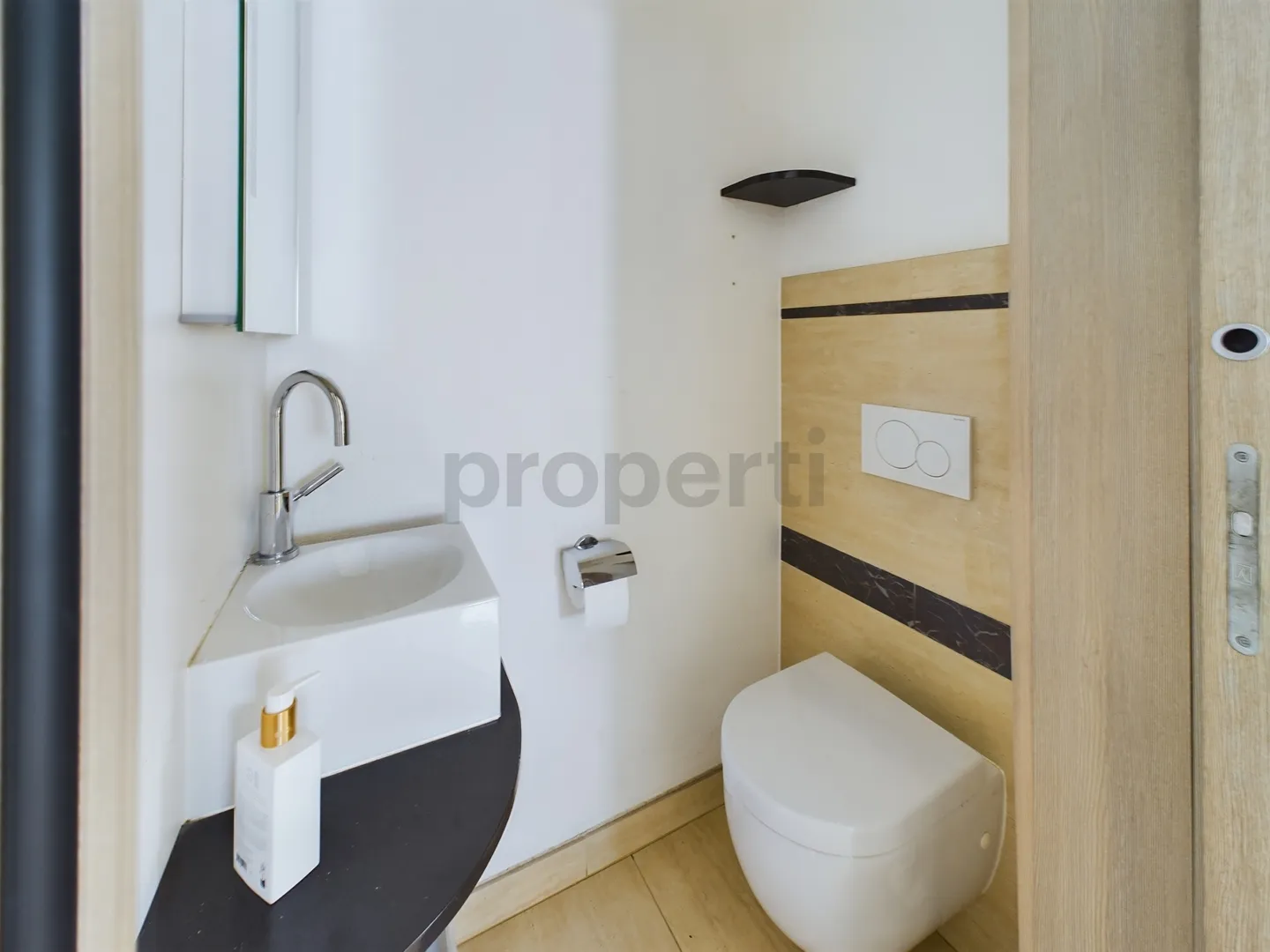 Apartment for sale - Photo 8 of 10