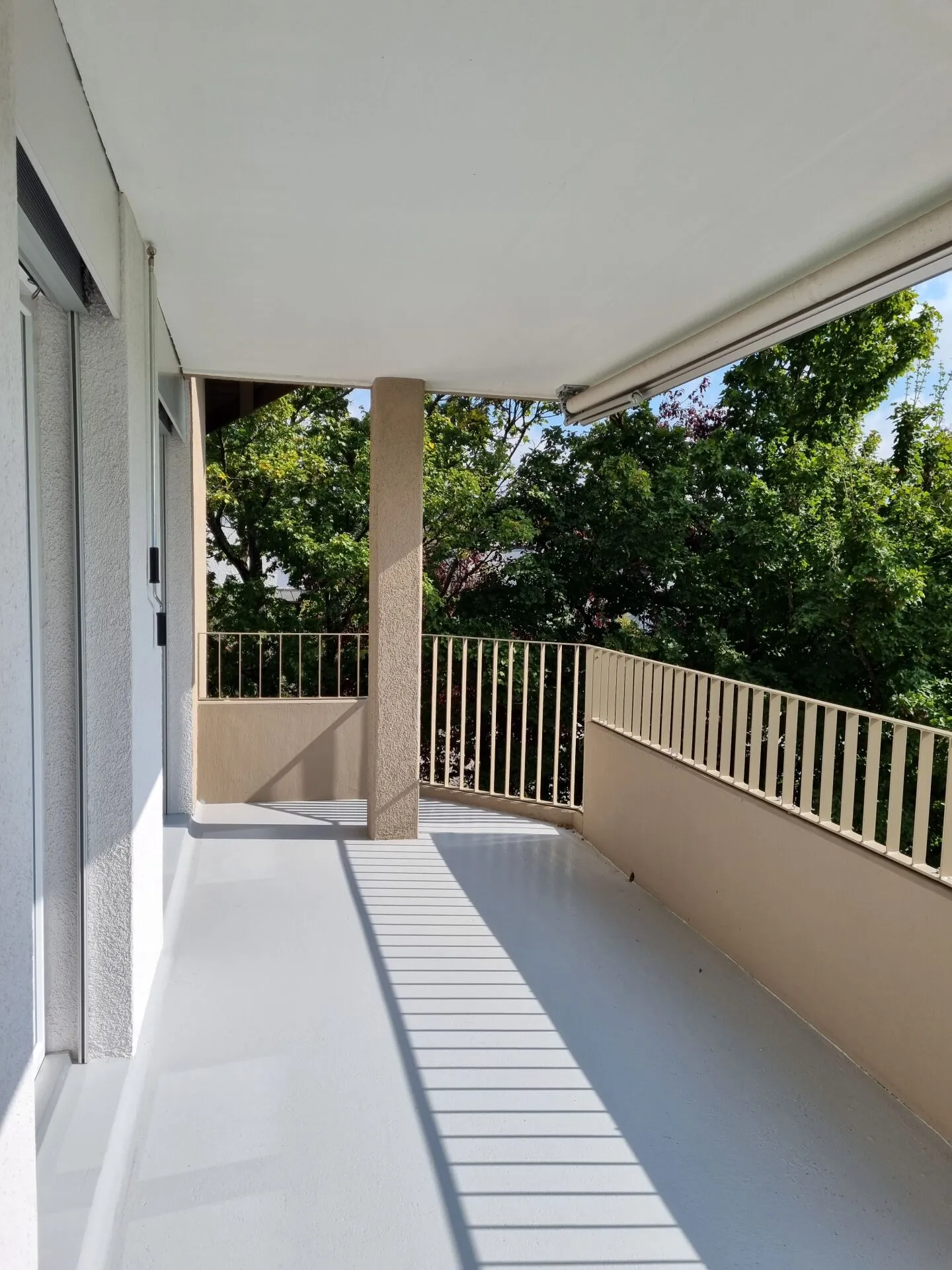 Spacious 4.5-room apartment in a quiet location - Photo 11 of 13