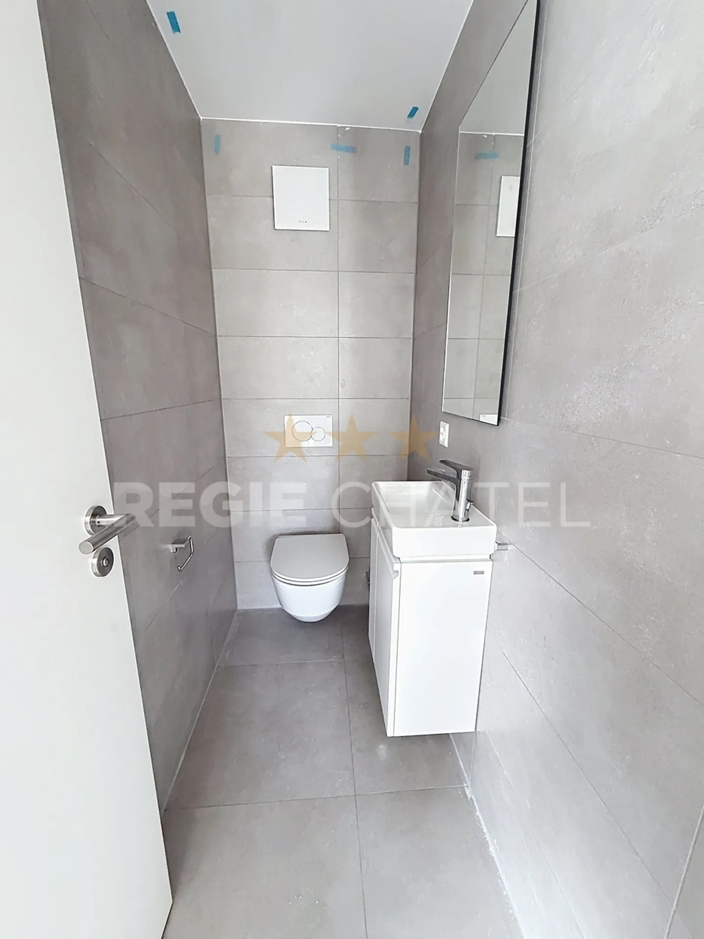 Appartement moderne 4,5 pièces - Photo 6 sur 8