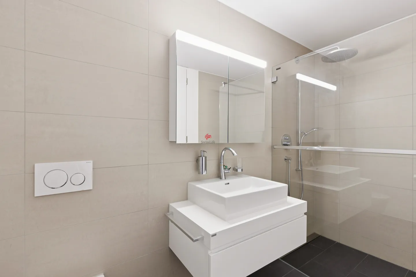 Luce, Spazio & Eleganza – La Tua Nuova Casa - Foto 11 di 17