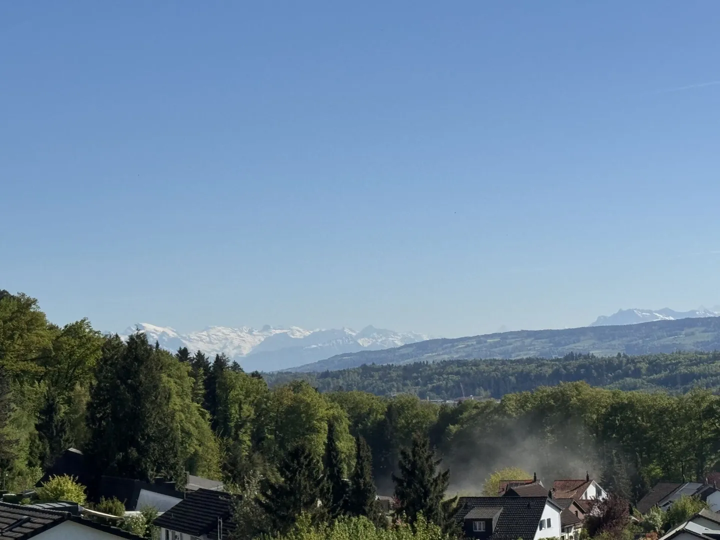 Terrace apartment with impressive panoramic view including two parking spaces - Photo 5 of 10