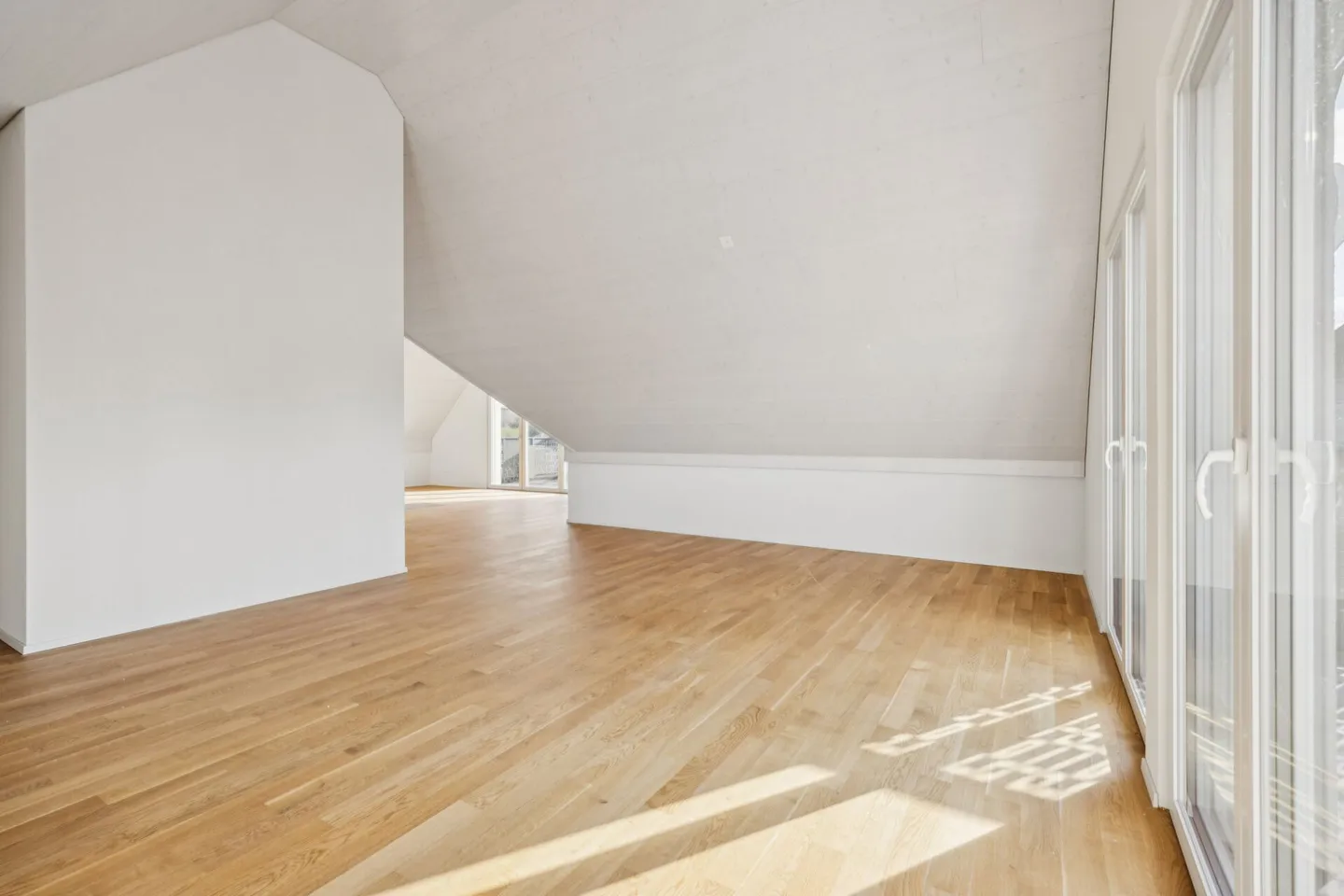 Votre rêve de maison au-dessus des toits de Rickenbach - Photo 4 sur 11