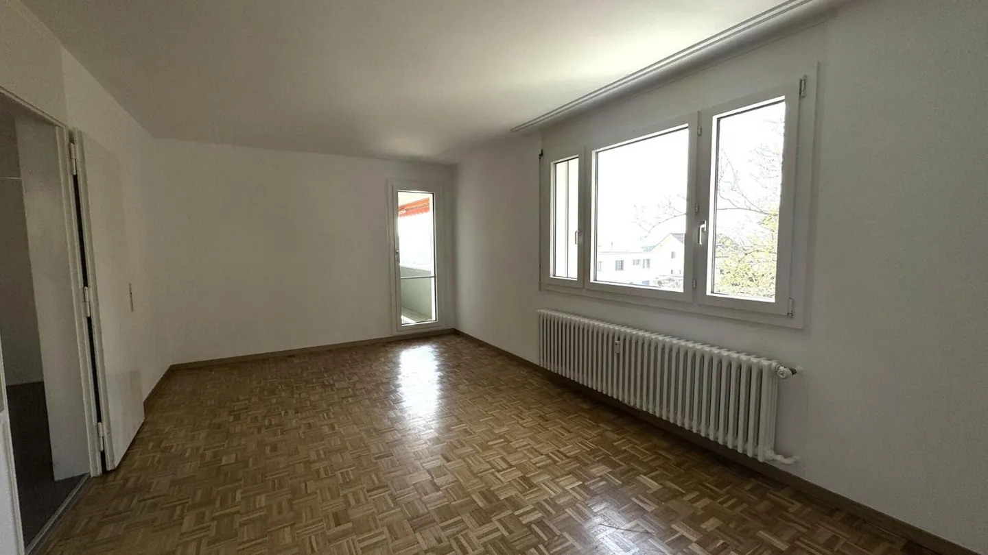 Bienne, schönes 4.5-Zimmer-Apartment mit Blick auf die Stadt - Foto 3 von 11