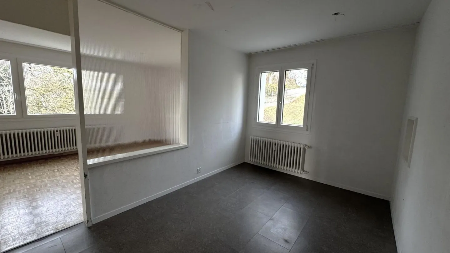 Bienne, schönes 4.5-Zimmer-Apartment mit Blick auf die Stadt - Foto 5 von 11