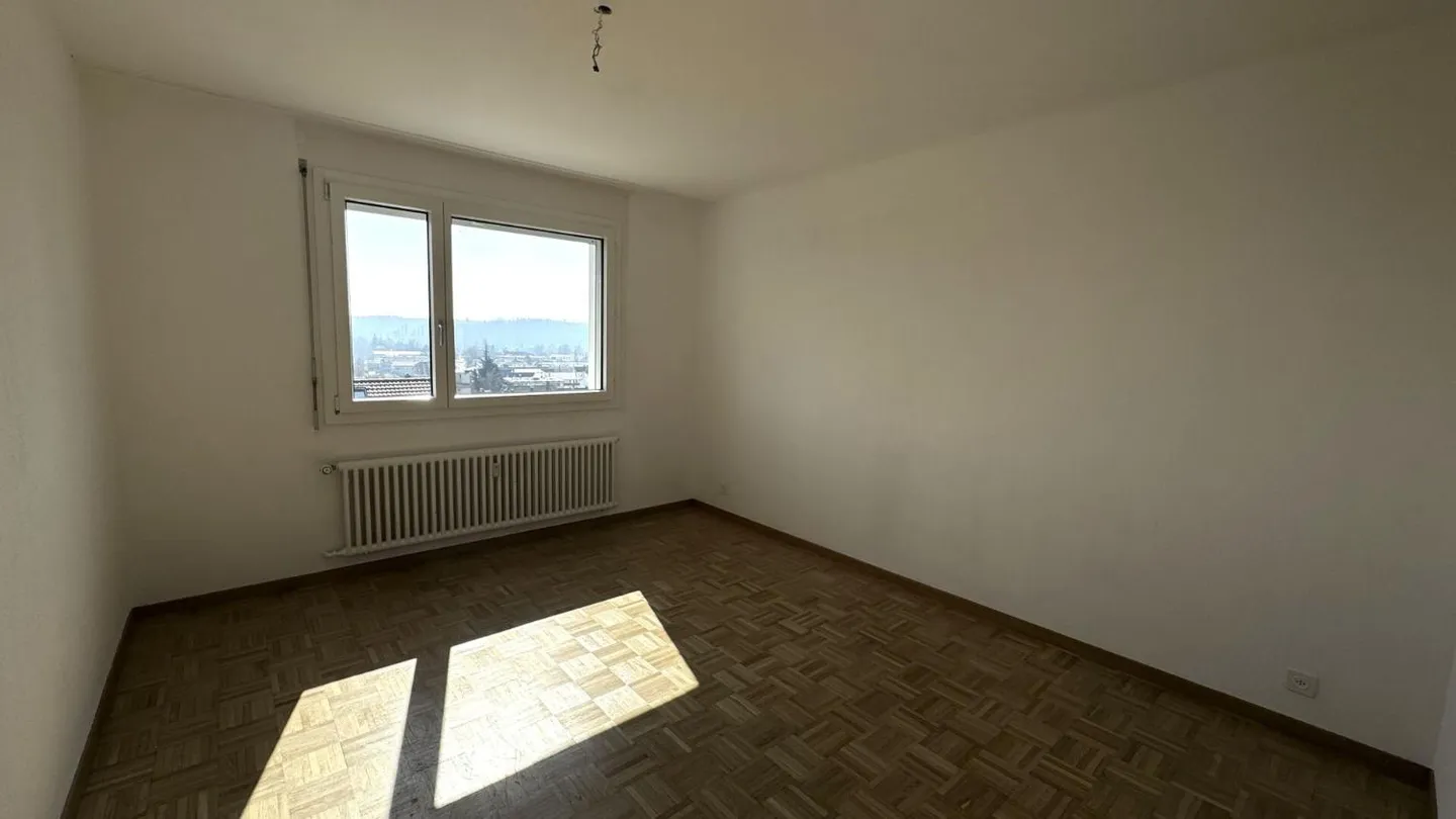 Bienne, schönes 4.5-Zimmer-Apartment mit Blick auf die Stadt - Foto 8 von 11