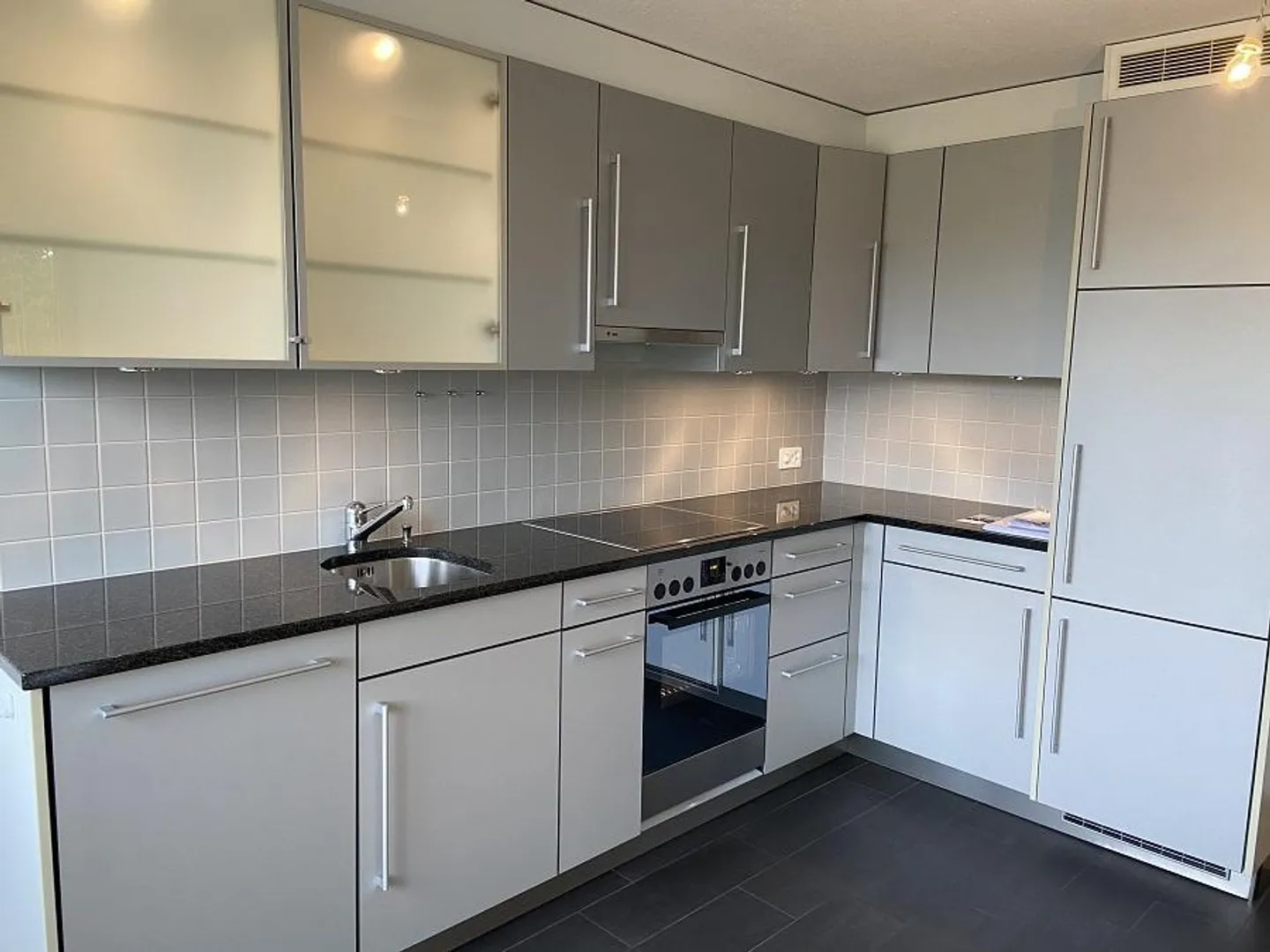 Appartement avec vue sur les montagnes ! - Photo 1 sur 8