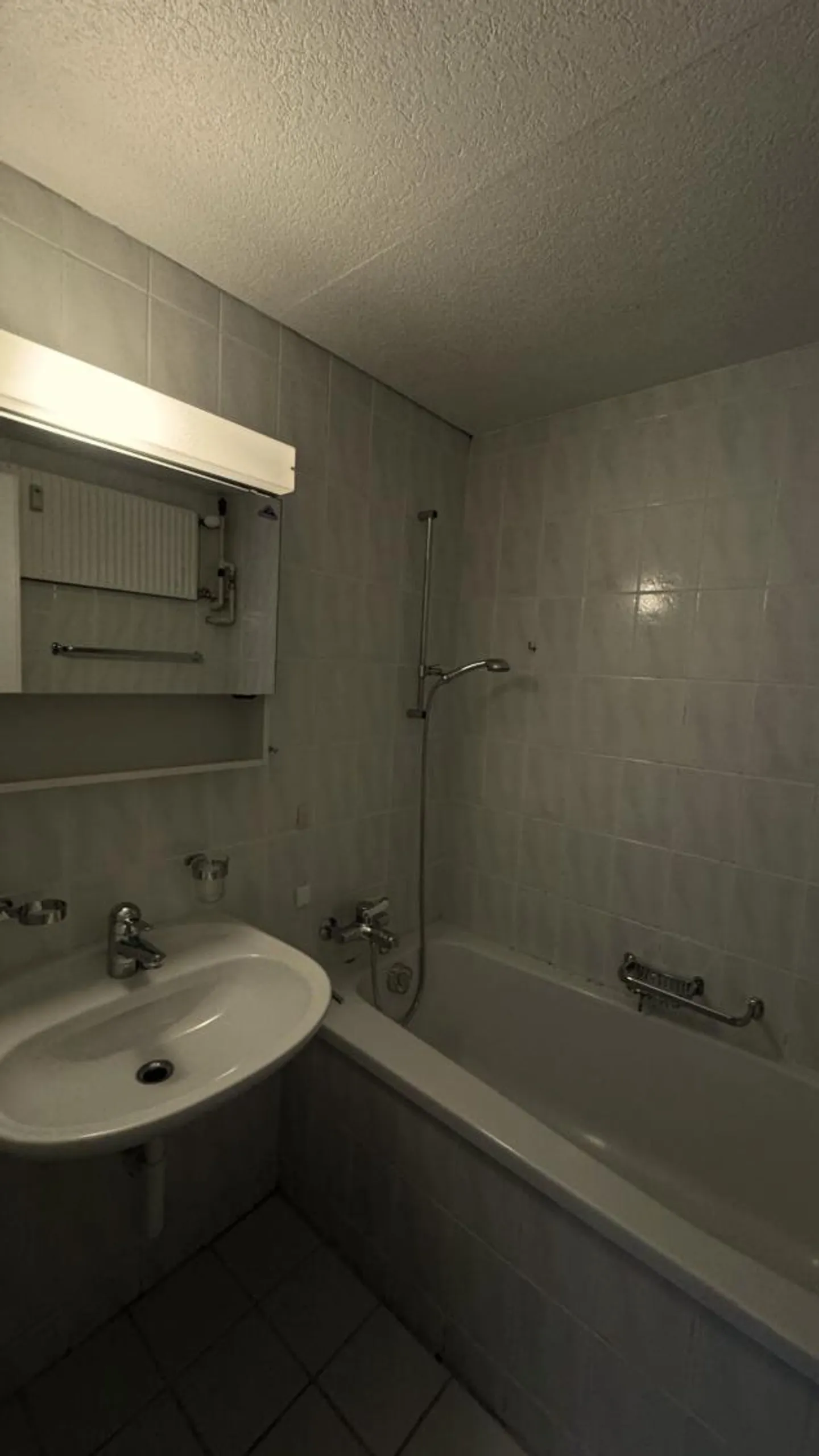 Bienne, schönes 4.5-Zimmer-Apartment mit Blick auf die Stadt - Foto 10 von 11