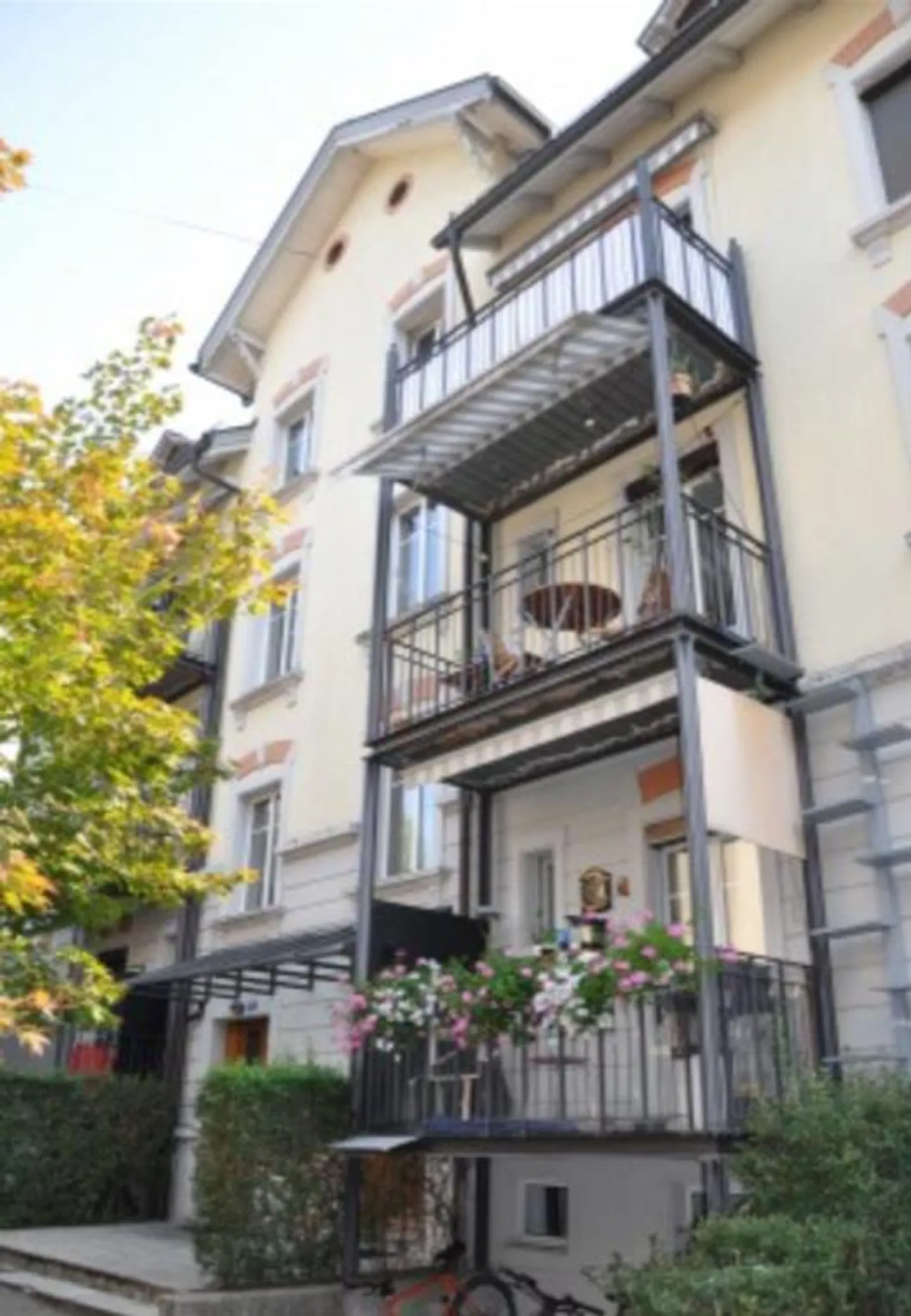 Charmante Wohnung Nähe Spital - Foto 1 von 8