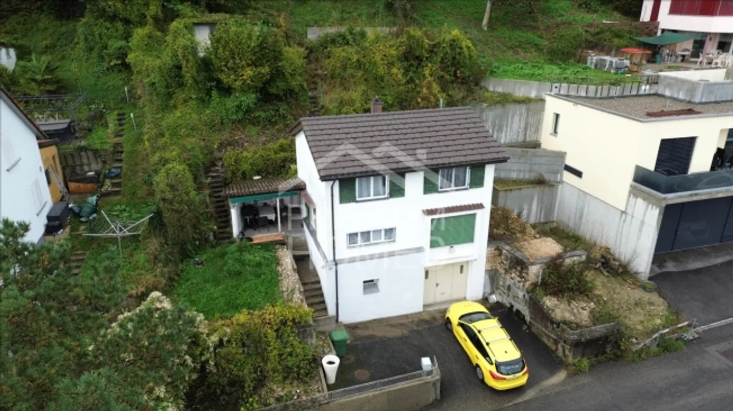 Modernisiert und bezugsbereit! - Foto 1 von 4