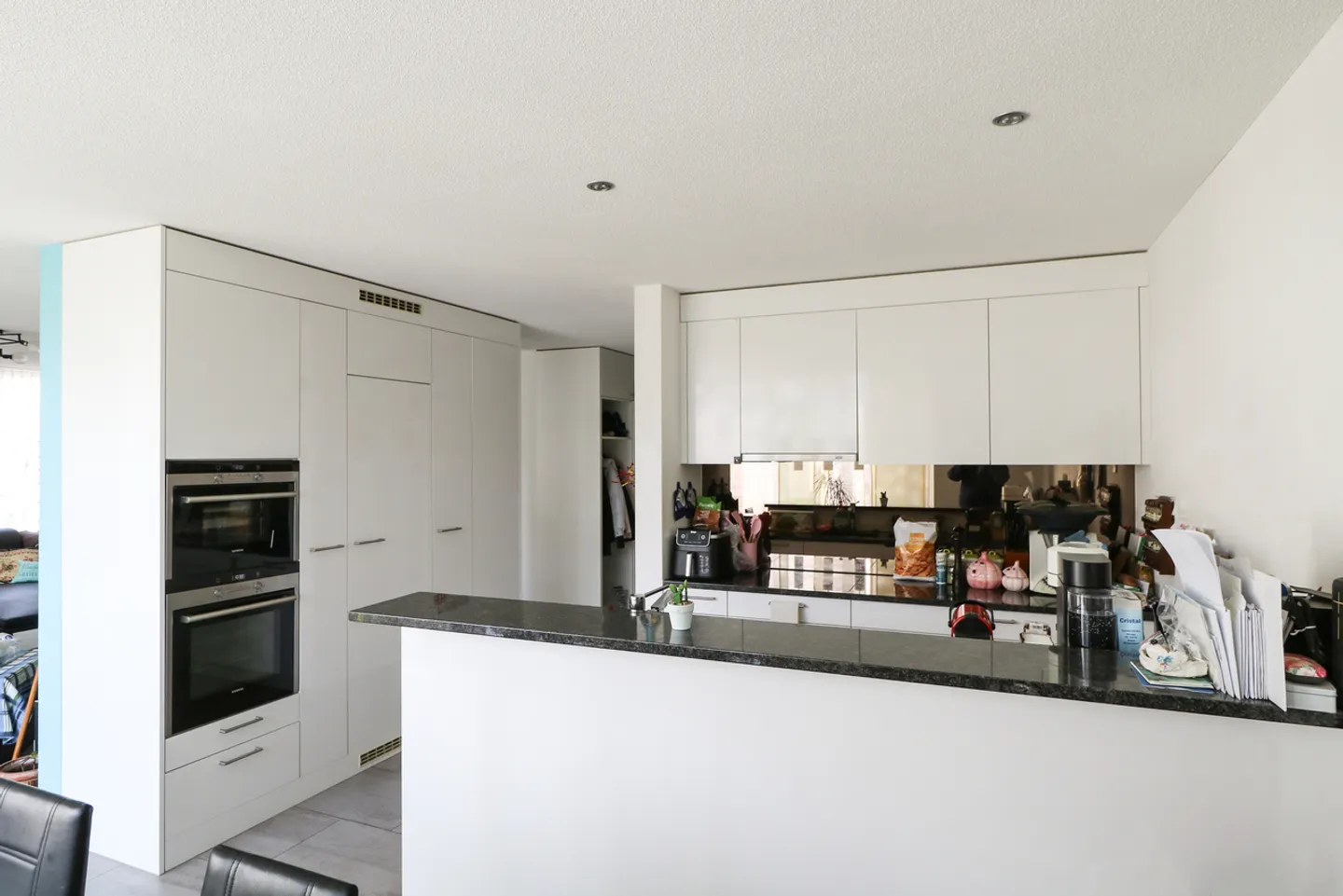 Moderno appartamento di 4,5 stanze con bella terrazza - Foto 3 di 6