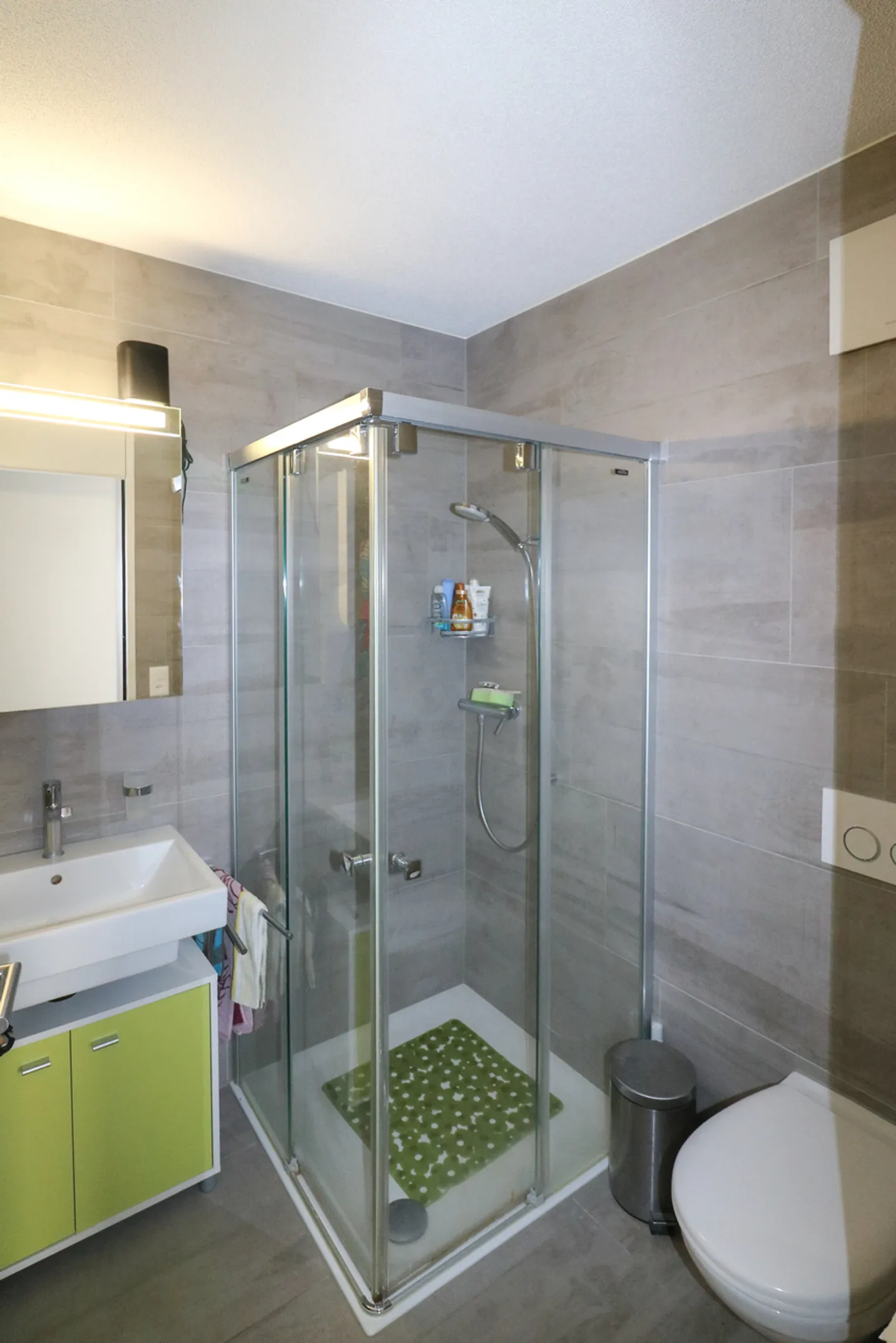 Moderno appartamento di 4,5 stanze con bella terrazza - Foto 6 di 6