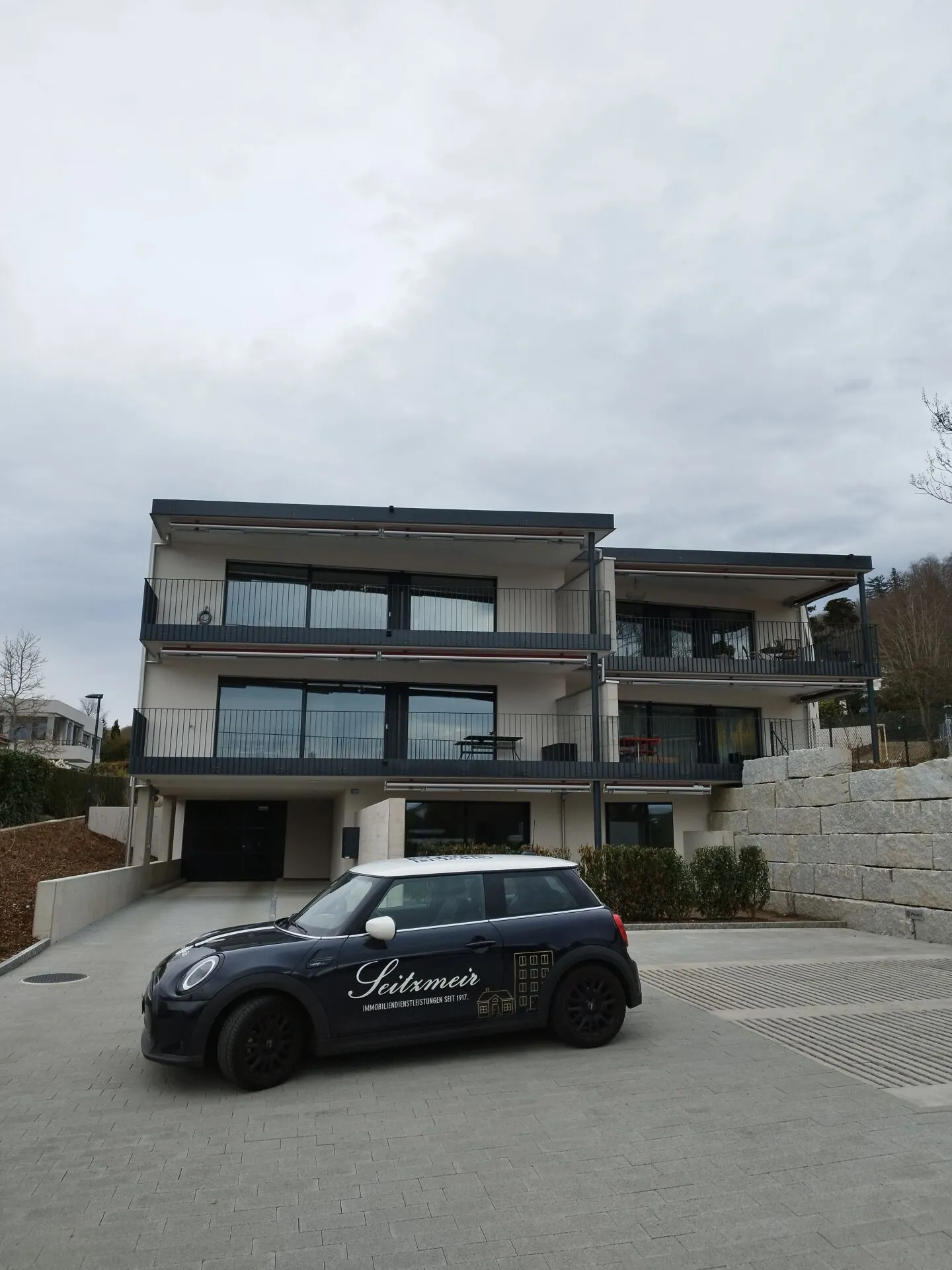 Modernes Apartment mit Garten - Foto 1 von 6