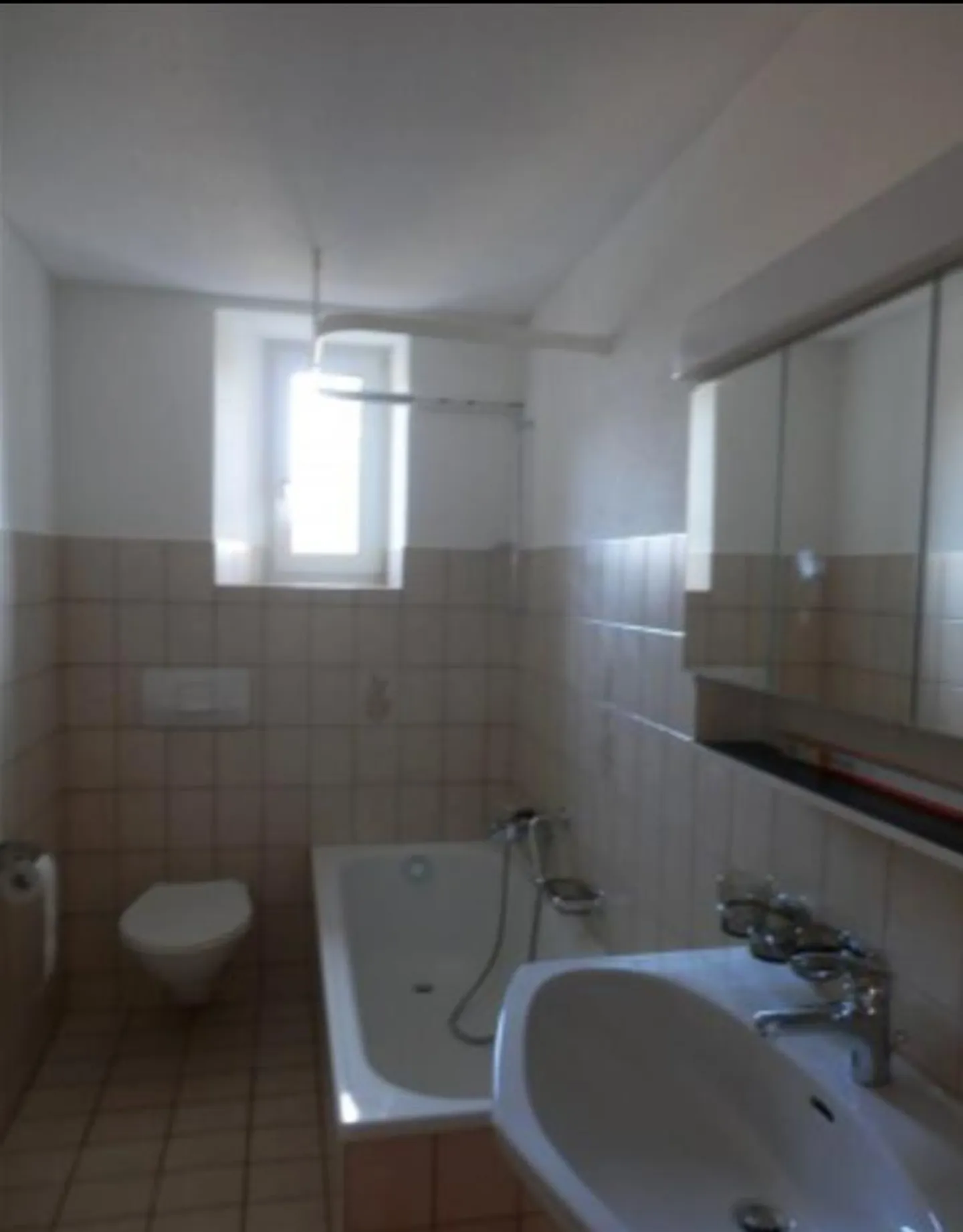 Charmante Wohnung Nähe Spital - Foto 7 von 8