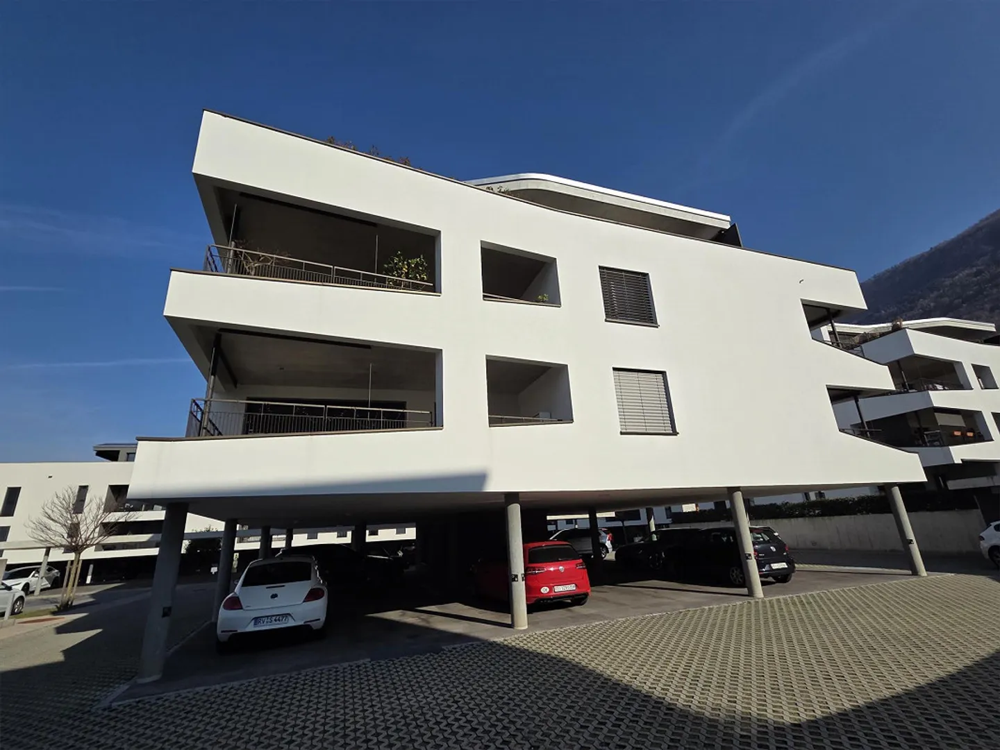 Nouvel appartement 4 pièces à Sant'Antonino - Photo 2 sur 12