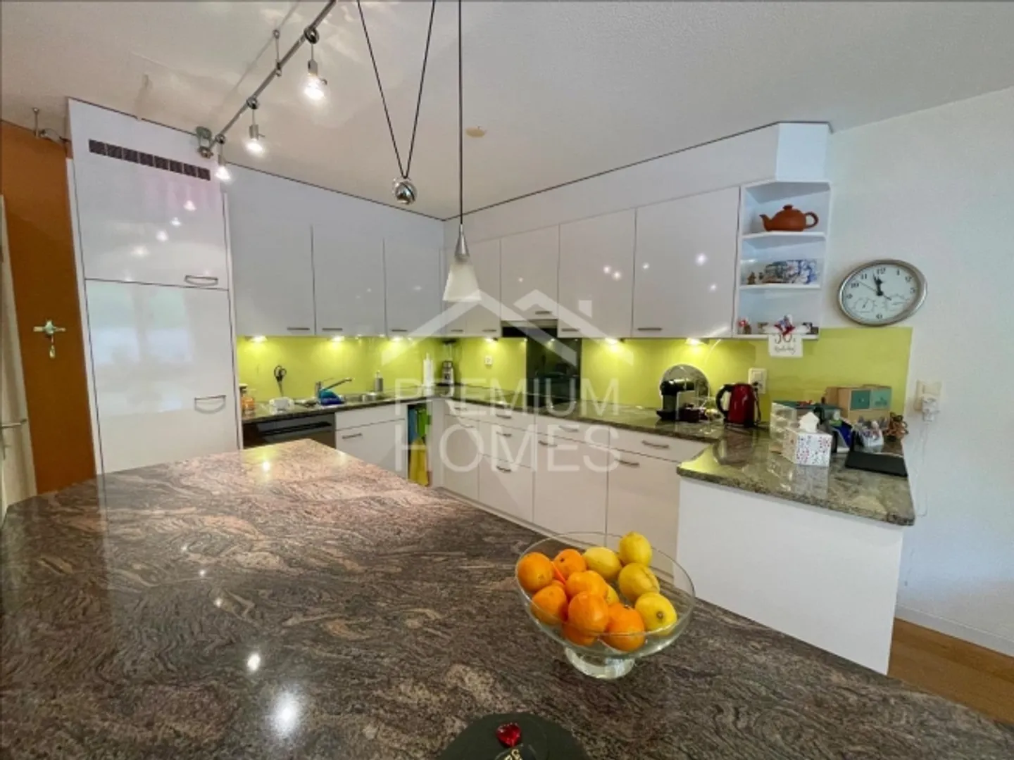 Appartement spacieux avec salle de loisirs - Photo 2 sur 4