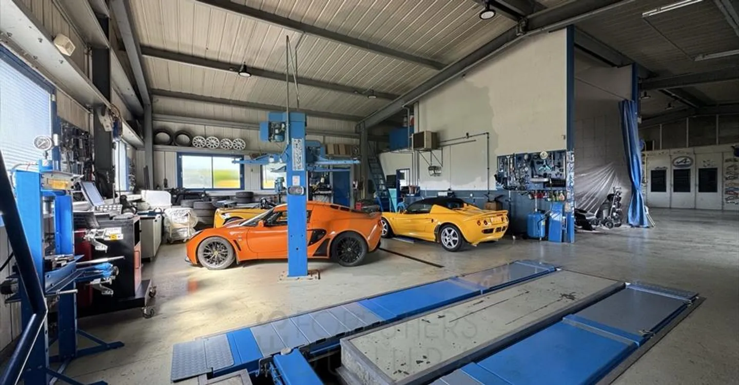 Garage et Carrosserie à Fahy - Photo 10 sur 13