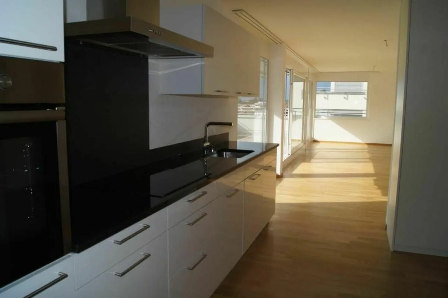 Bright 2.5 Room Attic Apartment with Spacious Terrace for Rent - Photo 2 of 8