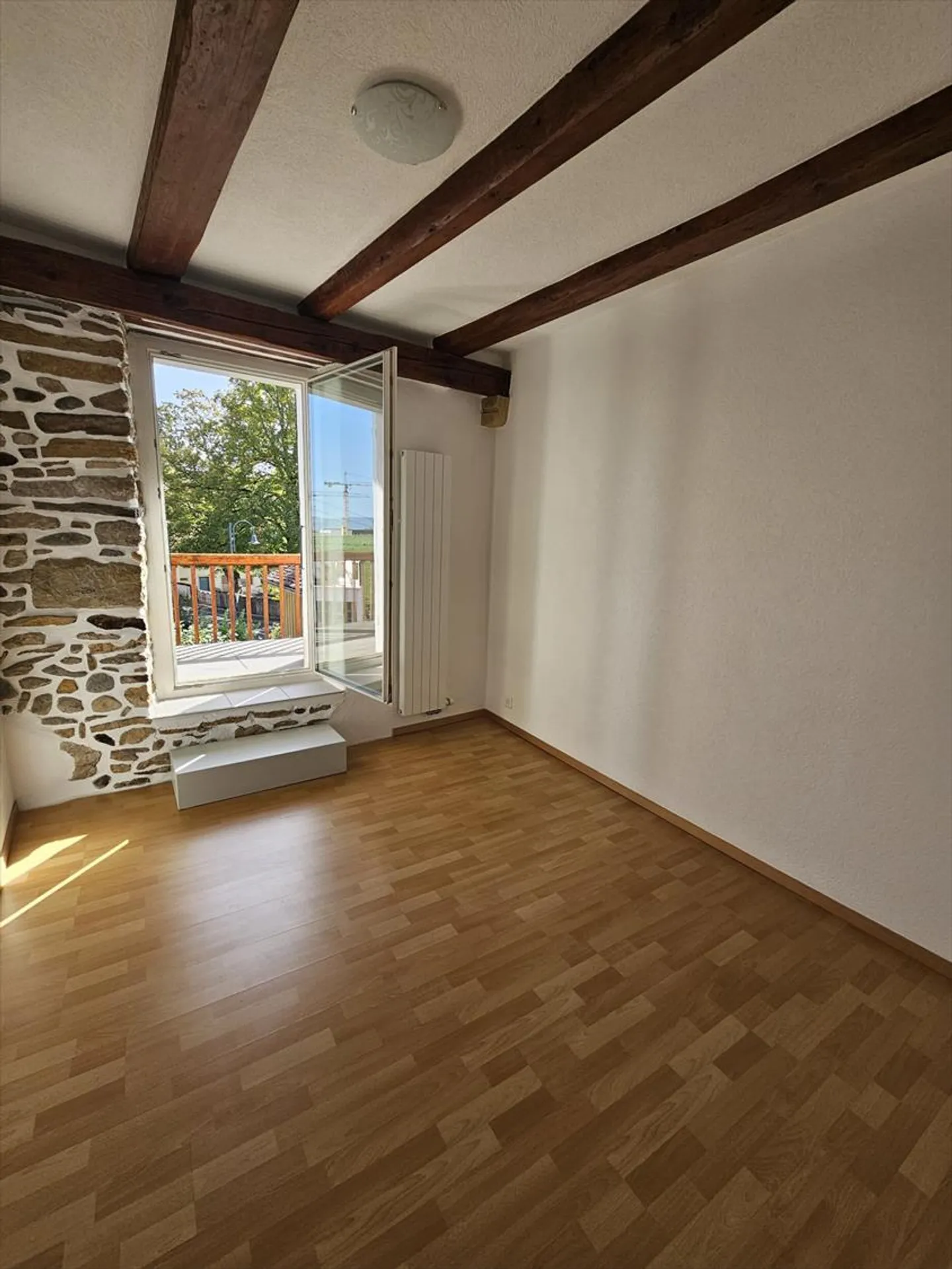 Appartamento con 4,5 stanze in mansarda con charme - Foto 4 di 8