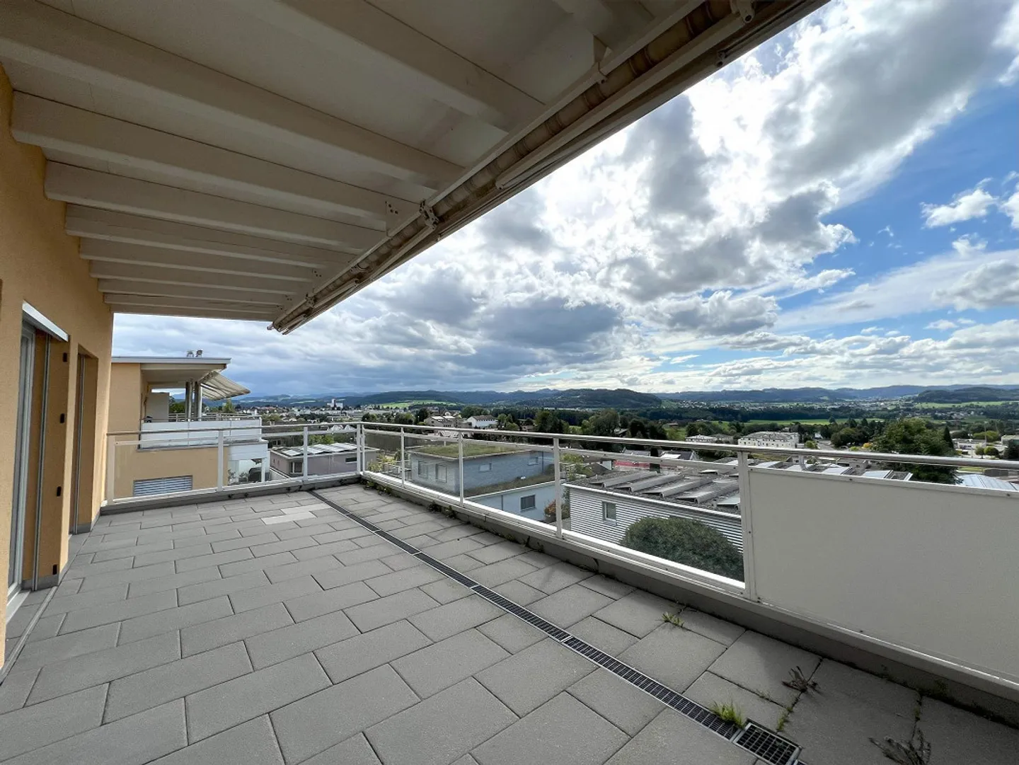 Dream Home - Penthouse Apartment with Fantastic View - Photo 2 of 16