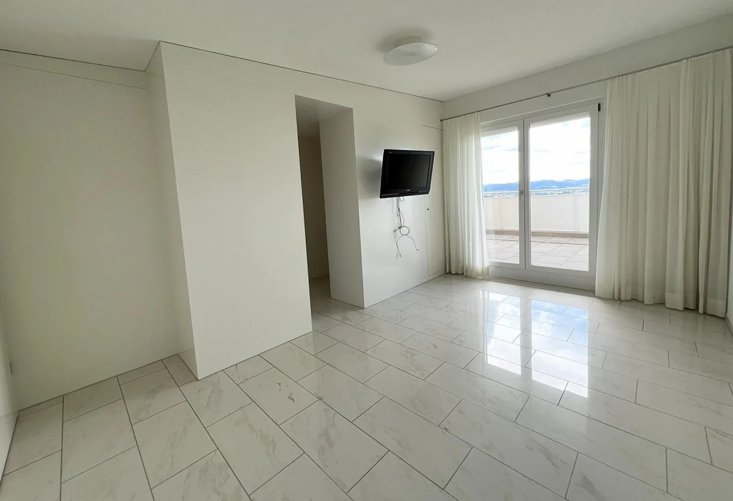 Dream Home - Penthouse Apartment with Fantastic View - Photo 9 of 16
