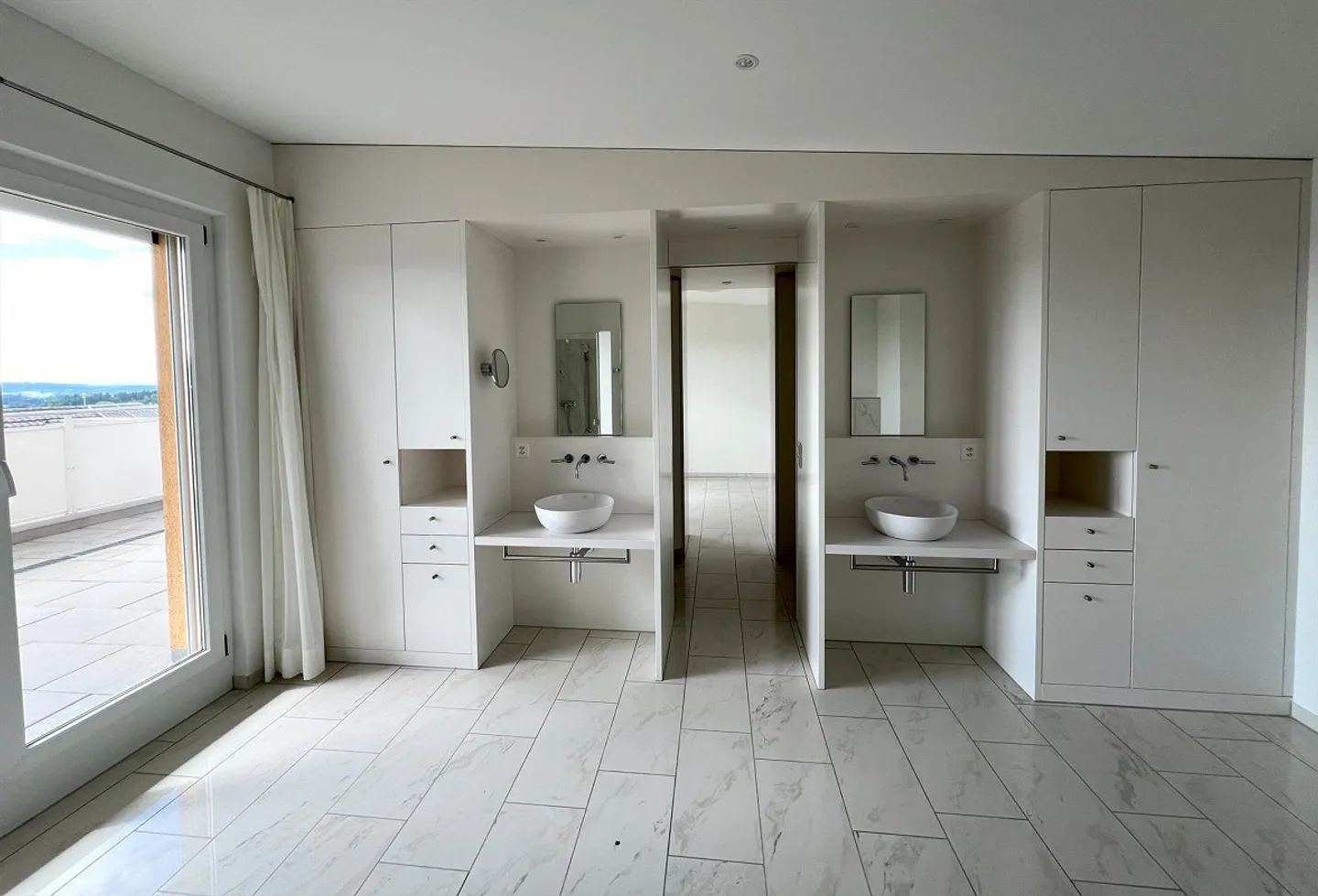 Dream Home - Penthouse Apartment with Fantastic View - Photo 12 of 16