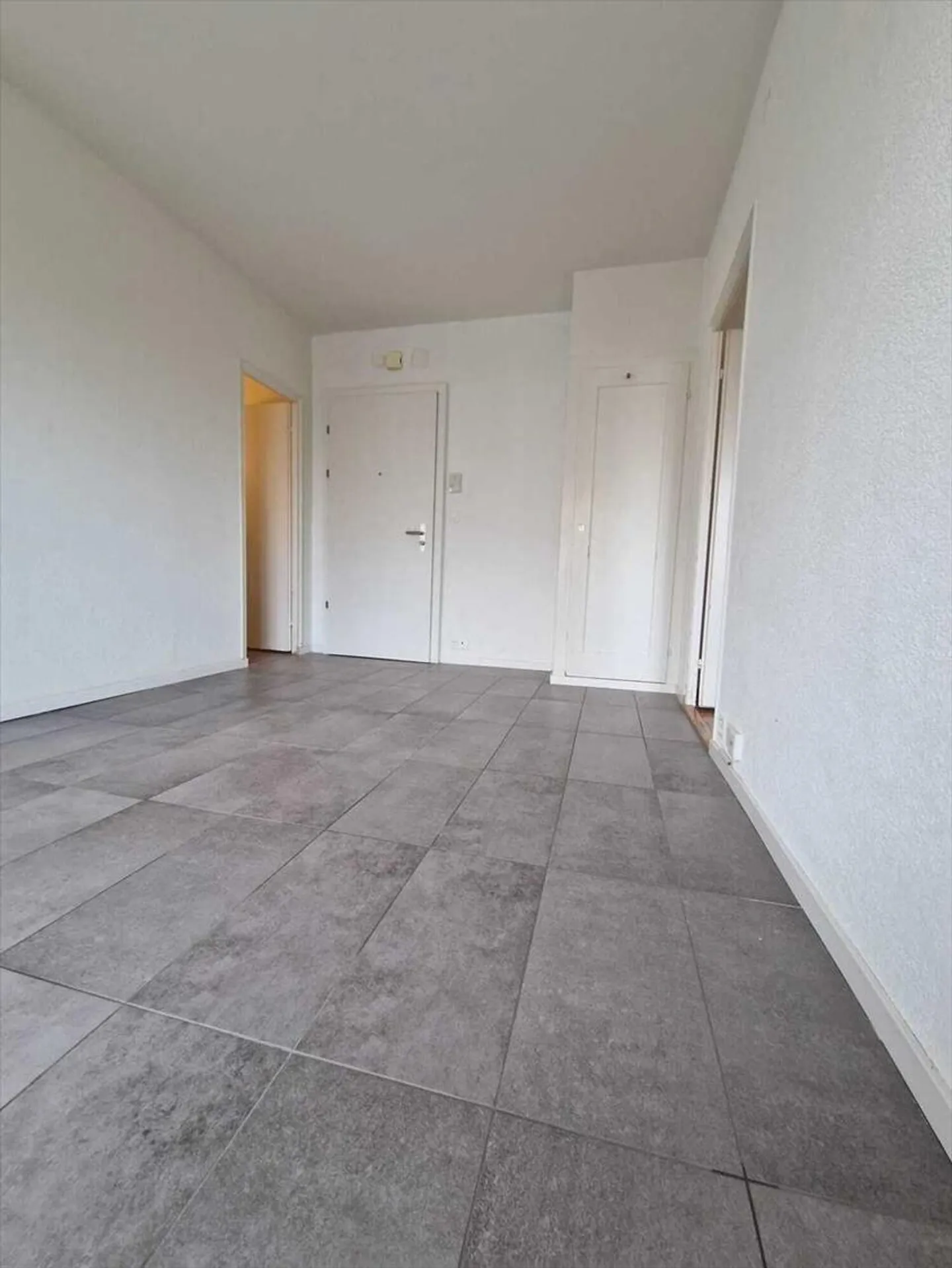 For rent, Apartment, 1010 Lausanne, Ref 1891.01.0503 - Photo 2 of 7