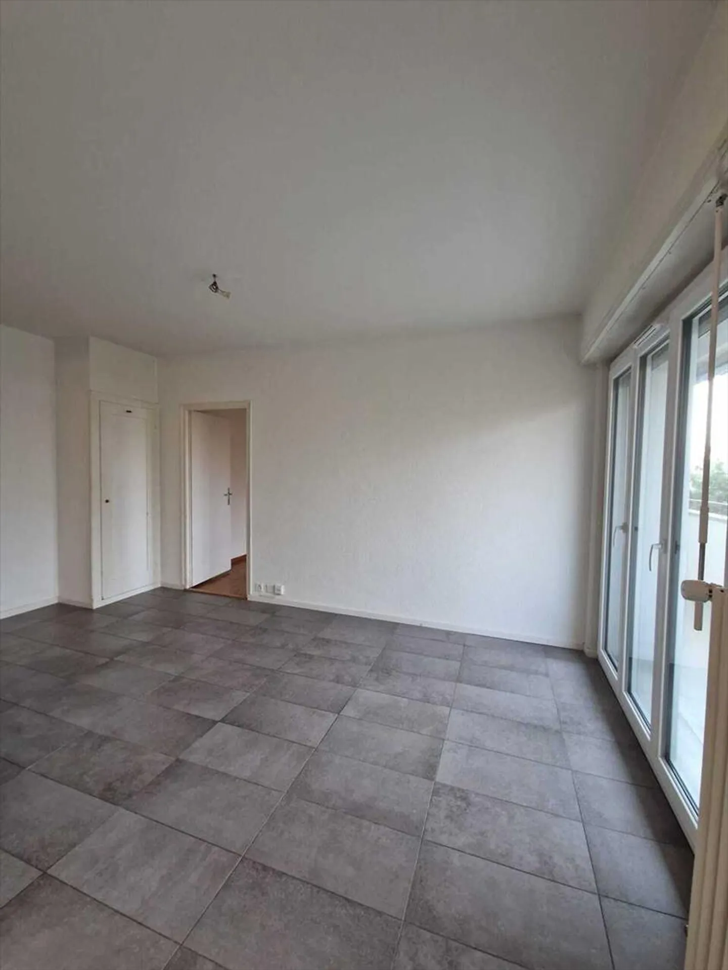 For rent, Apartment, 1010 Lausanne, Ref 1891.01.0503 - Photo 3 of 7