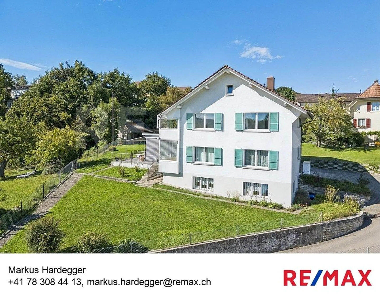Renovated single to two-family house in the center of Orpund - Photo 1 of 13