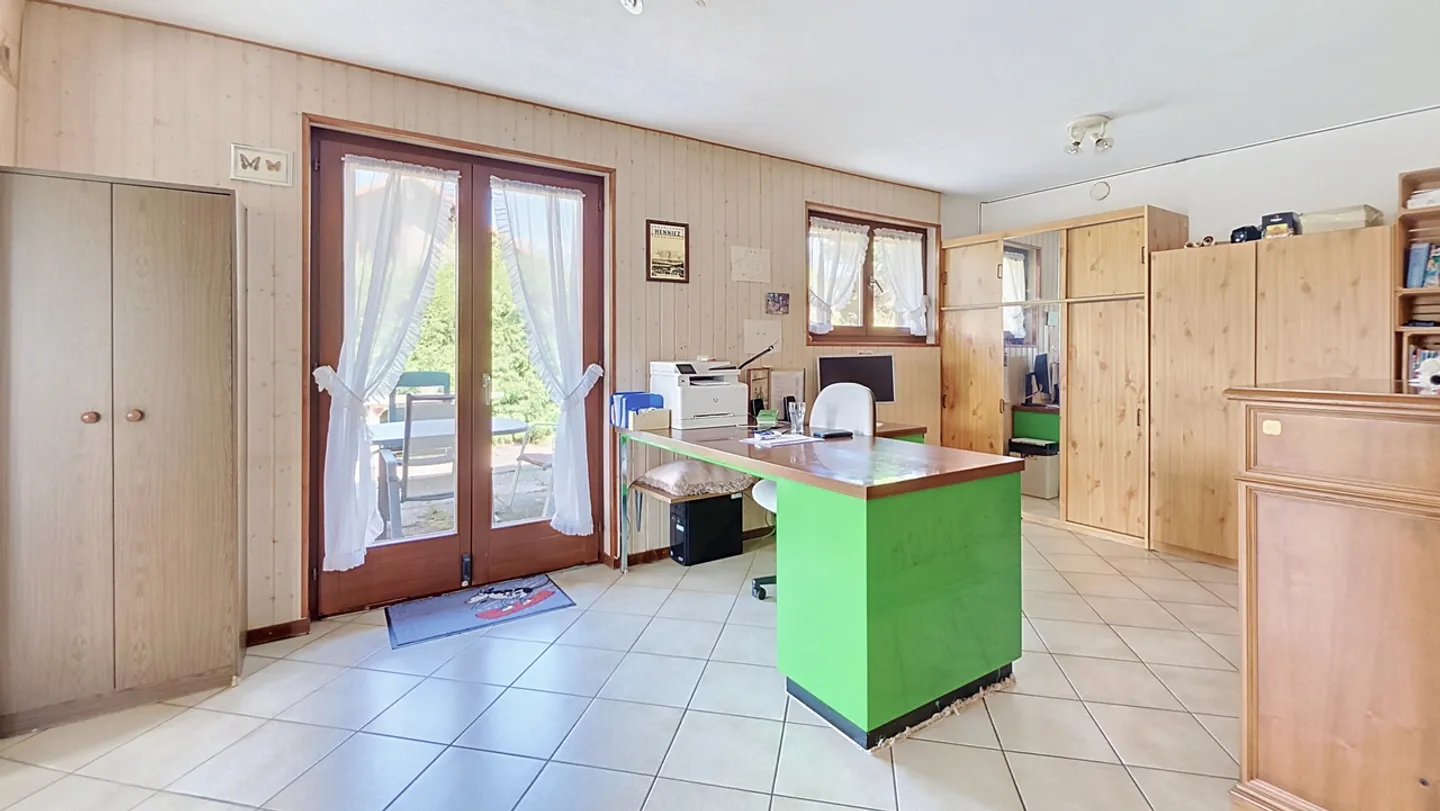 Villa indipendente con 2 appartamenti a Seigneux / VD - Foto 9 di 29