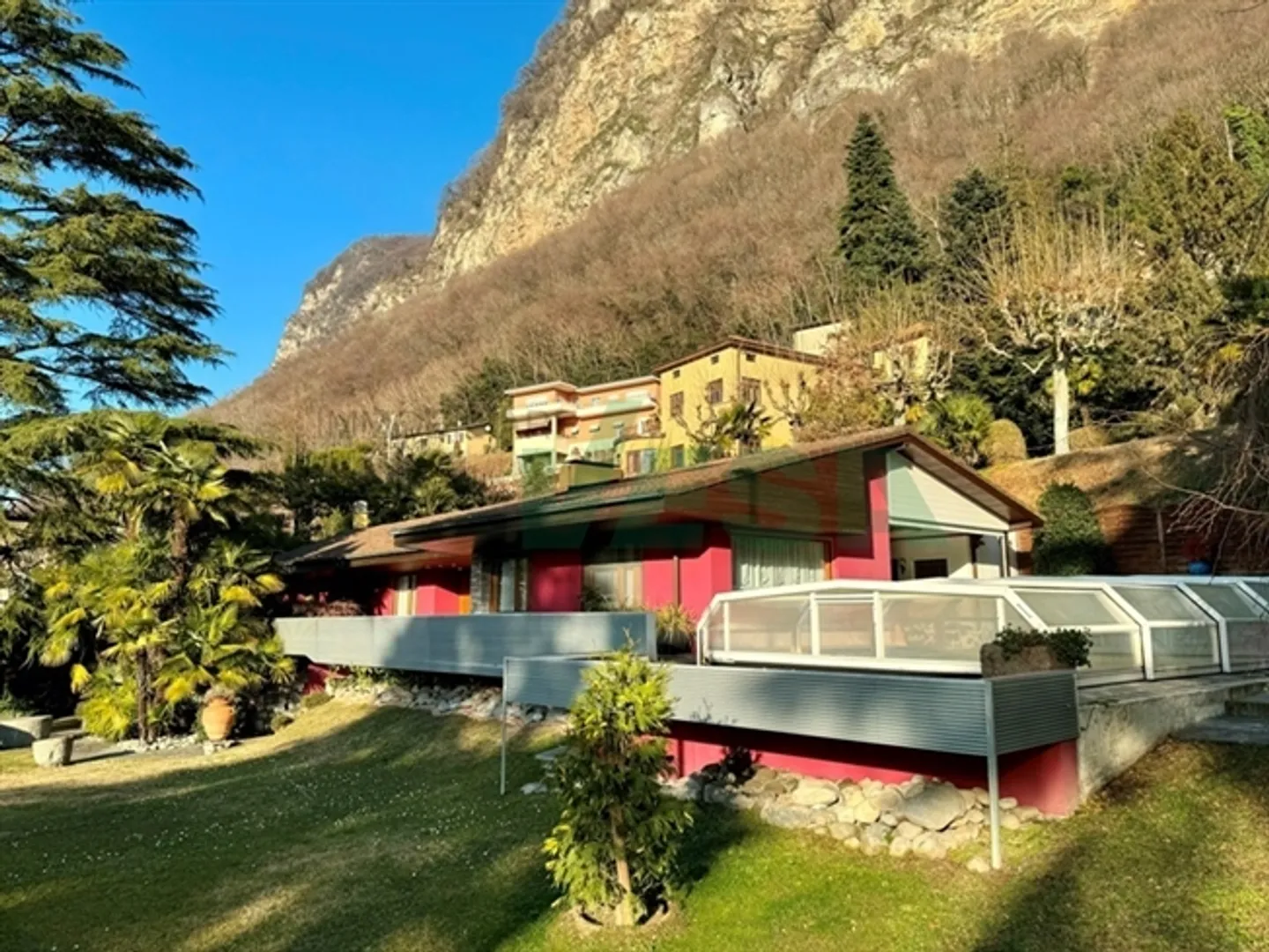 «Interessantes großes flaches Gelände mit viel Potenzial» - Foto 2 von 5