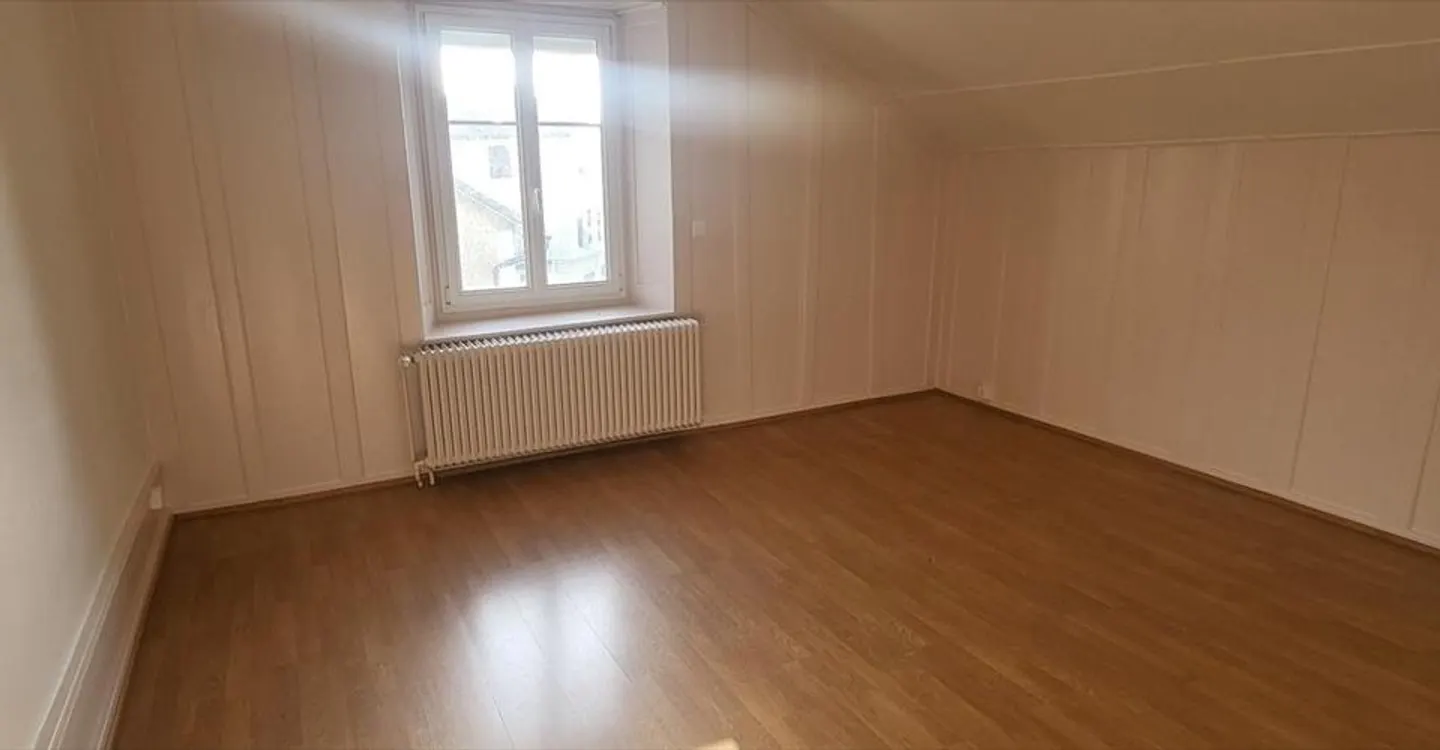 Zentrales 4.5-Zimmer-Apartment - Foto 6 von 10
