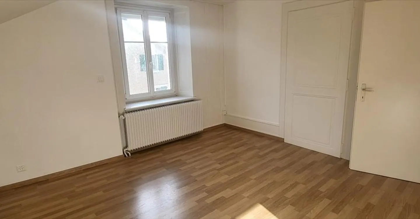 Zentrales 4.5-Zimmer-Apartment - Foto 8 von 10