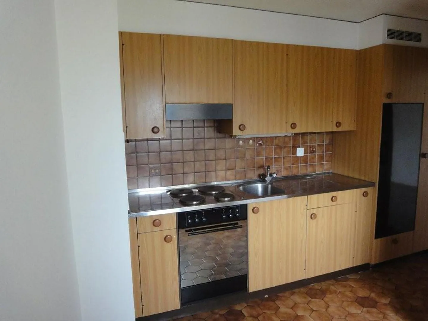 Charmant Appartement de 4 pièces - Photo 2 sur 12