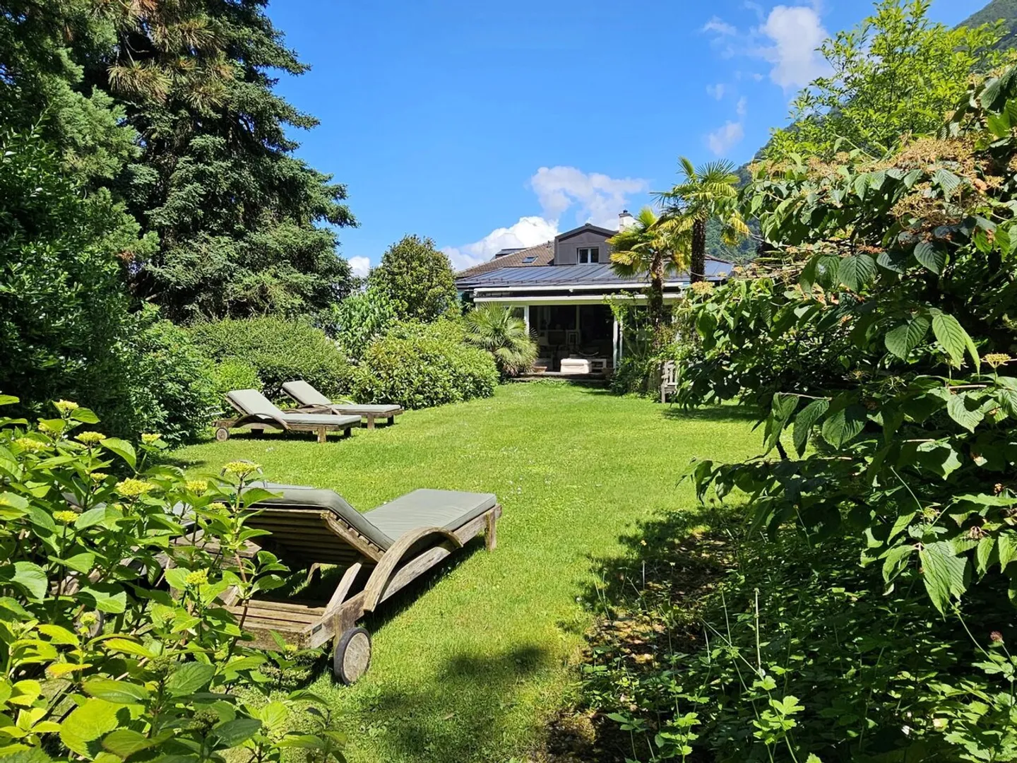 Charming Semi-Detached Villa - Photo 1 of 10