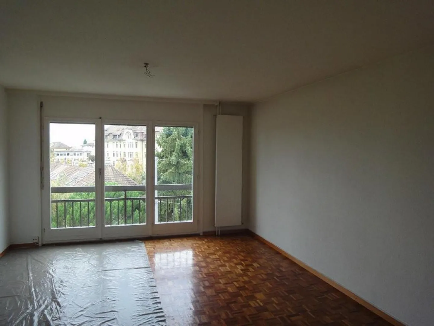 Charmant Appartement de 4 pièces - Photo 4 sur 12