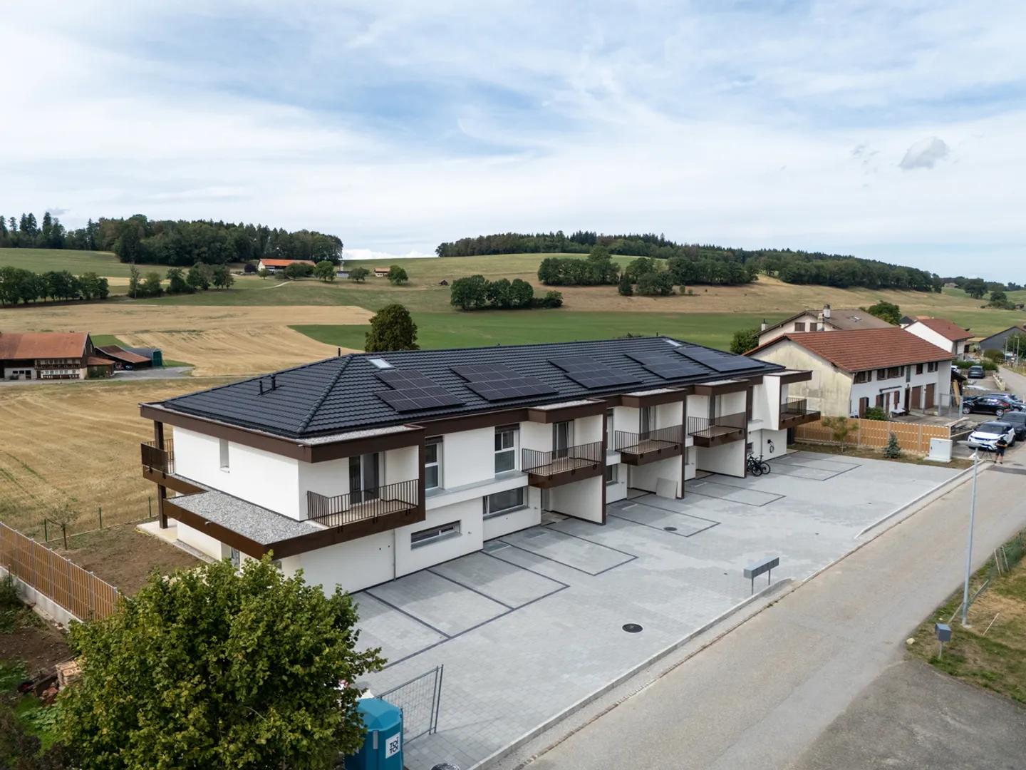 ZU VERKAUFEN – Herrliche moderne Villa in Villariaz - Foto 1 von 13