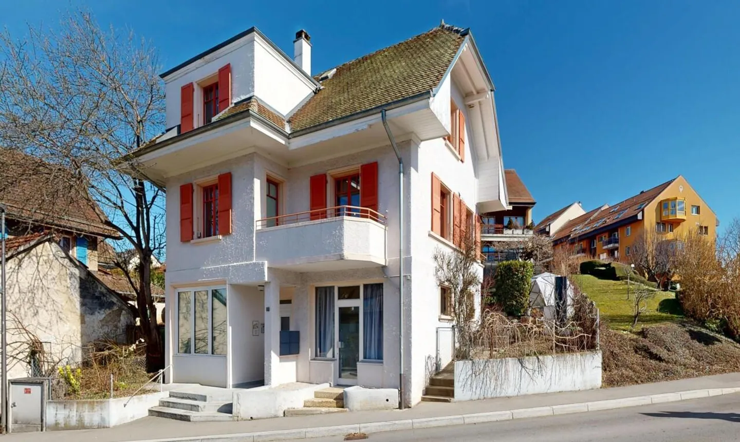 Maison villageoise rénovée avec jardin - Photo 1 sur 11